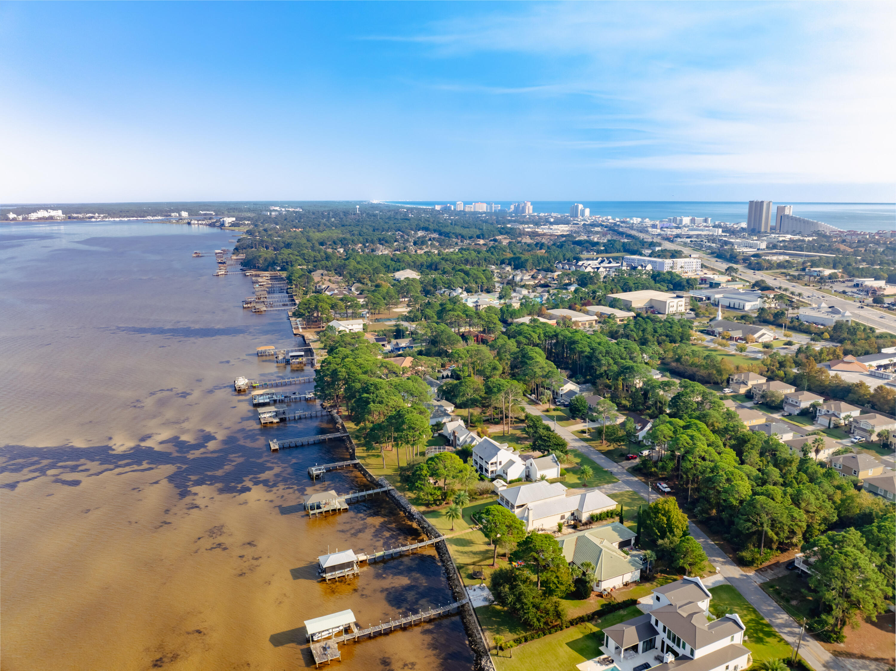 FLAMINGO BEACH - Residential