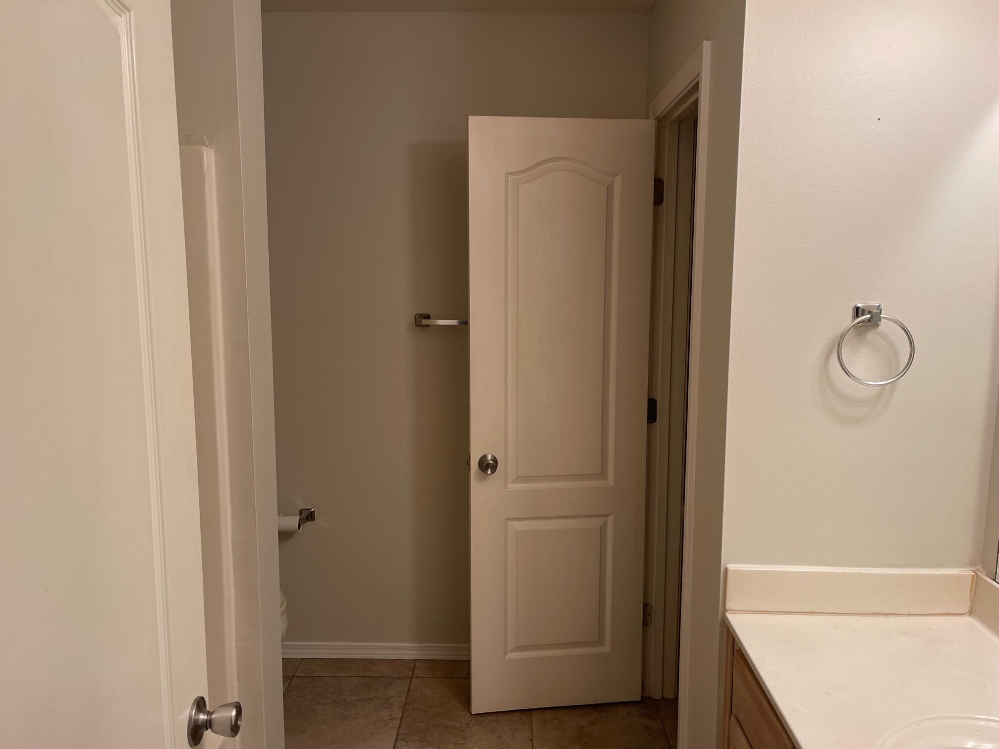 SHAY LIN T/H - Residential