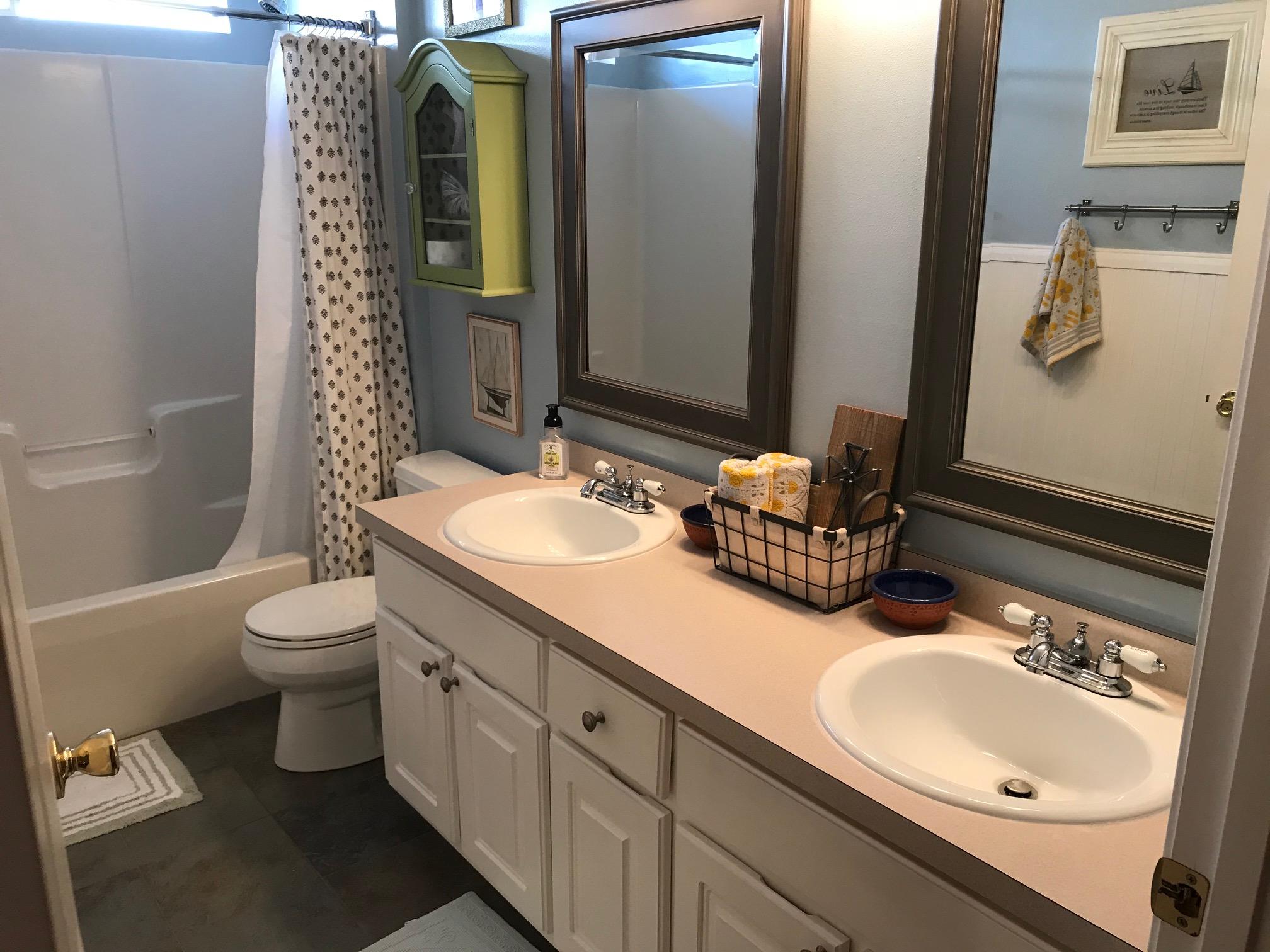 Emerald Village Phase 11 - Residential