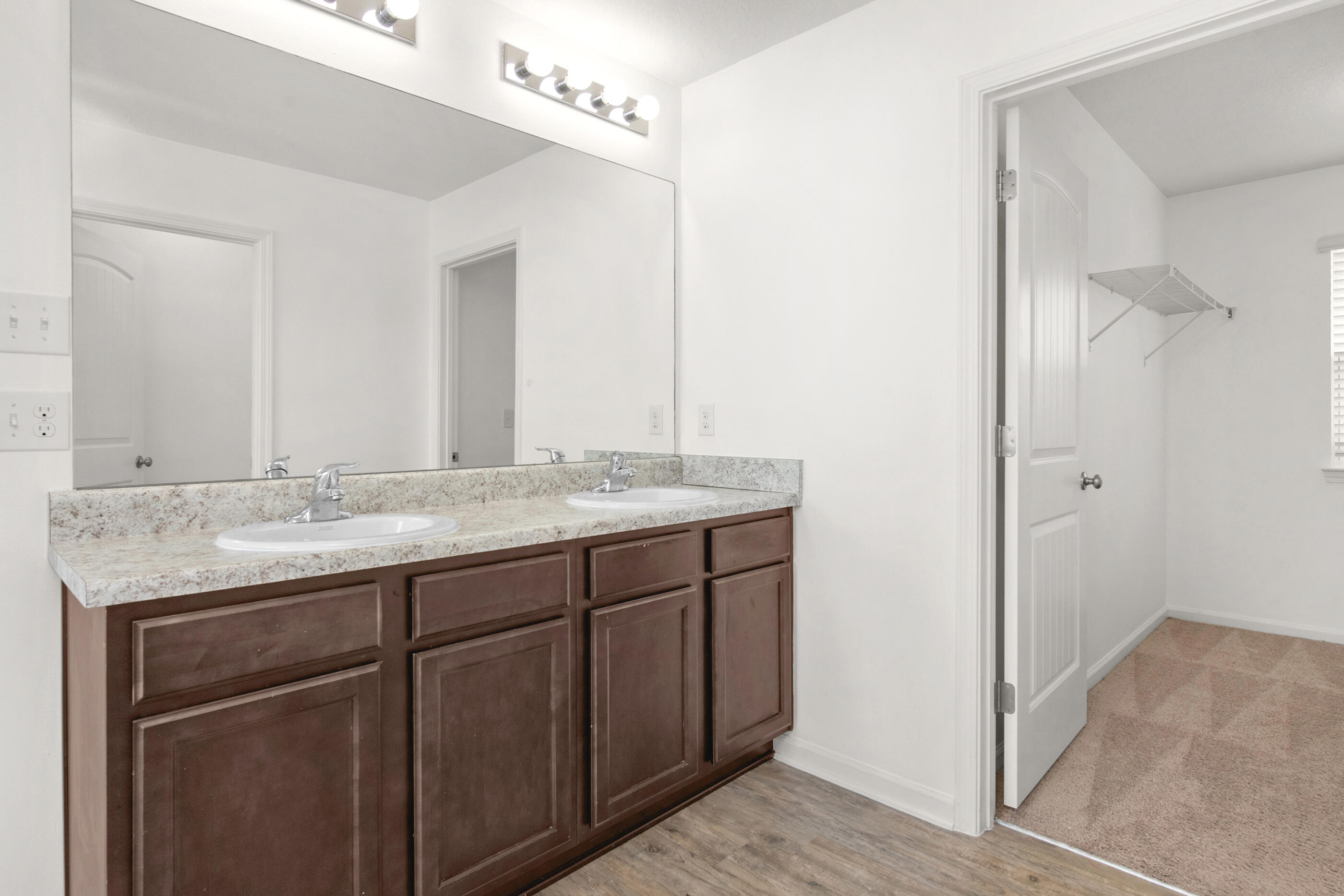 Redstone Commons - Residential