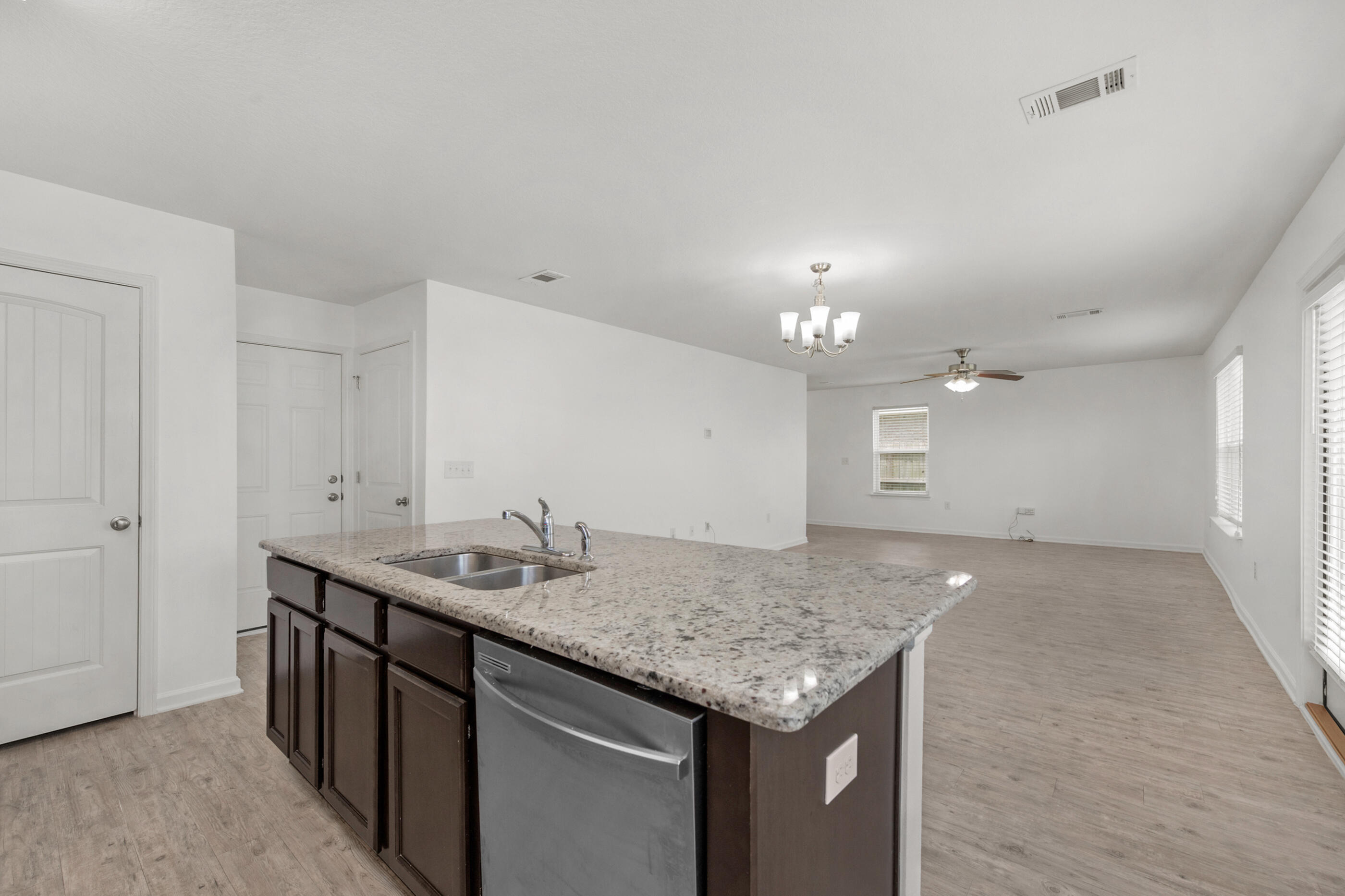 Redstone Commons - Residential