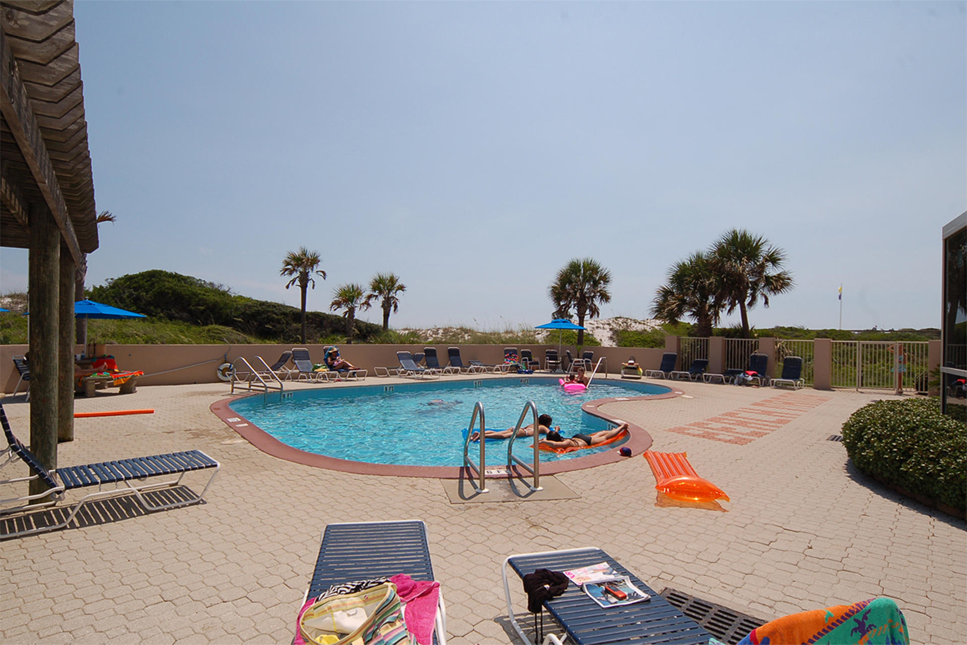 TOPS'L BEACH MANOR - Residential