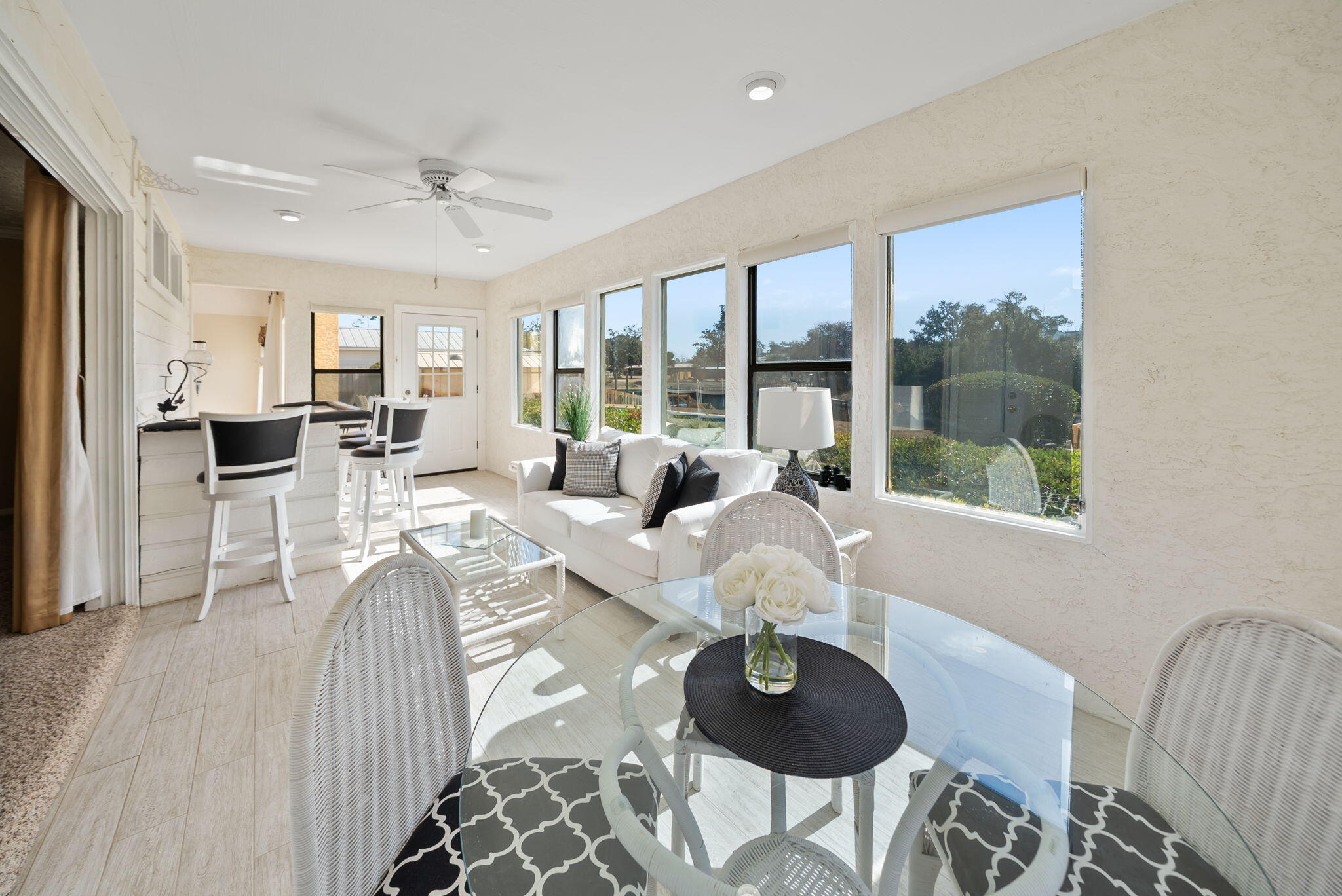 ISLAND VIEW ESTATES - Residential