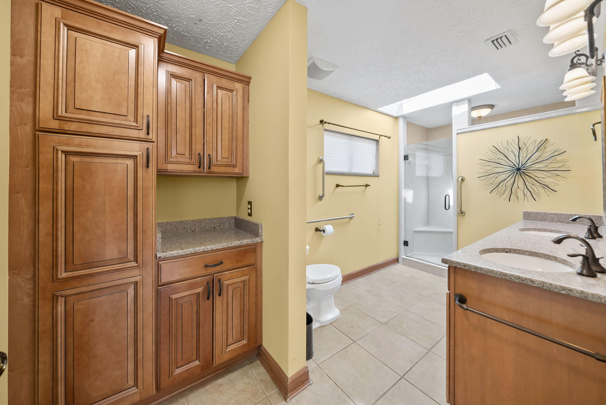 ISLAND VIEW ESTATES - Residential