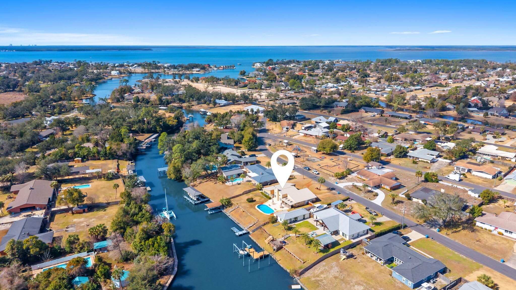 ISLAND VIEW ESTATES - Residential