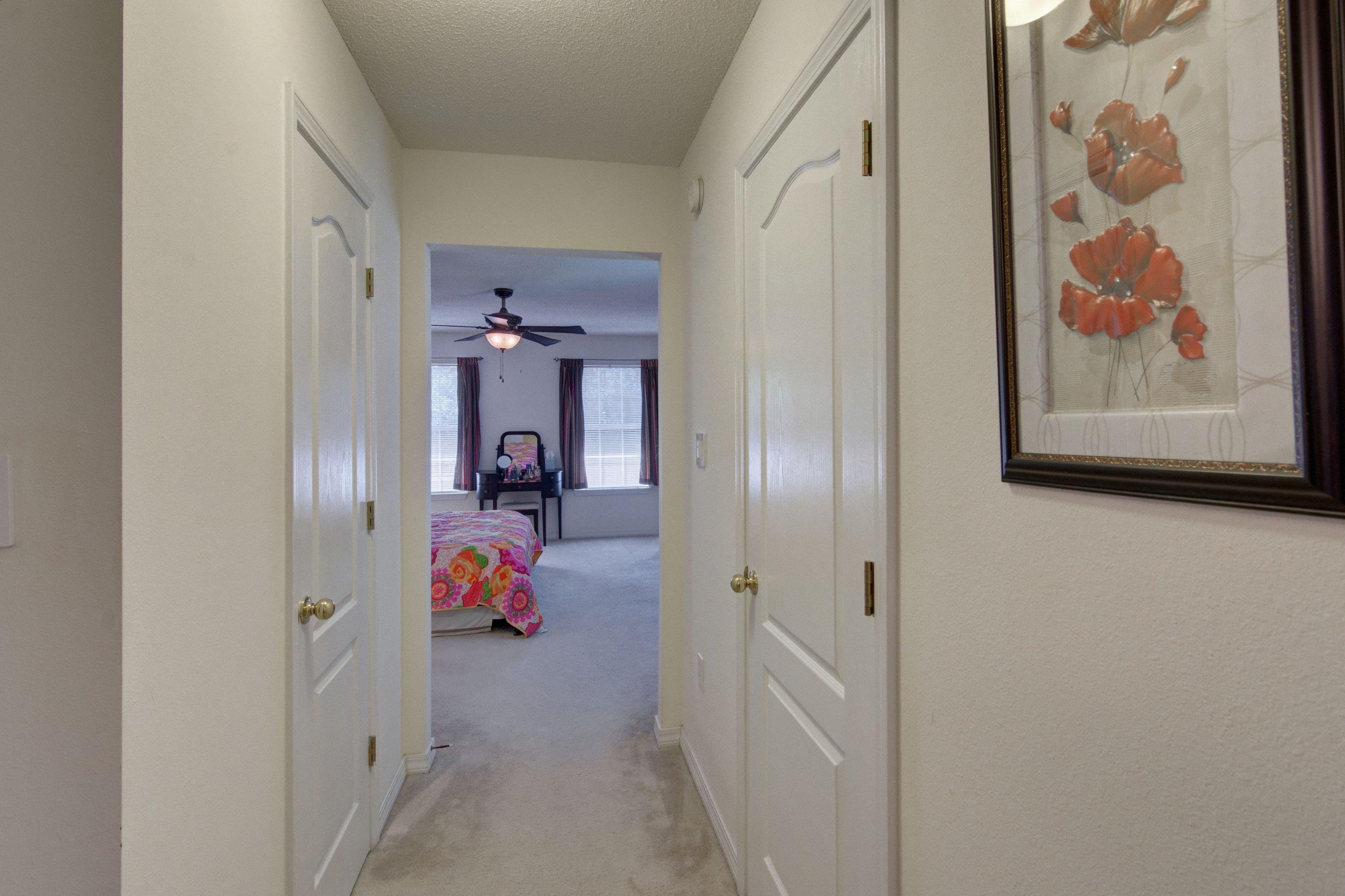 PARADISE RETREAT - Residential