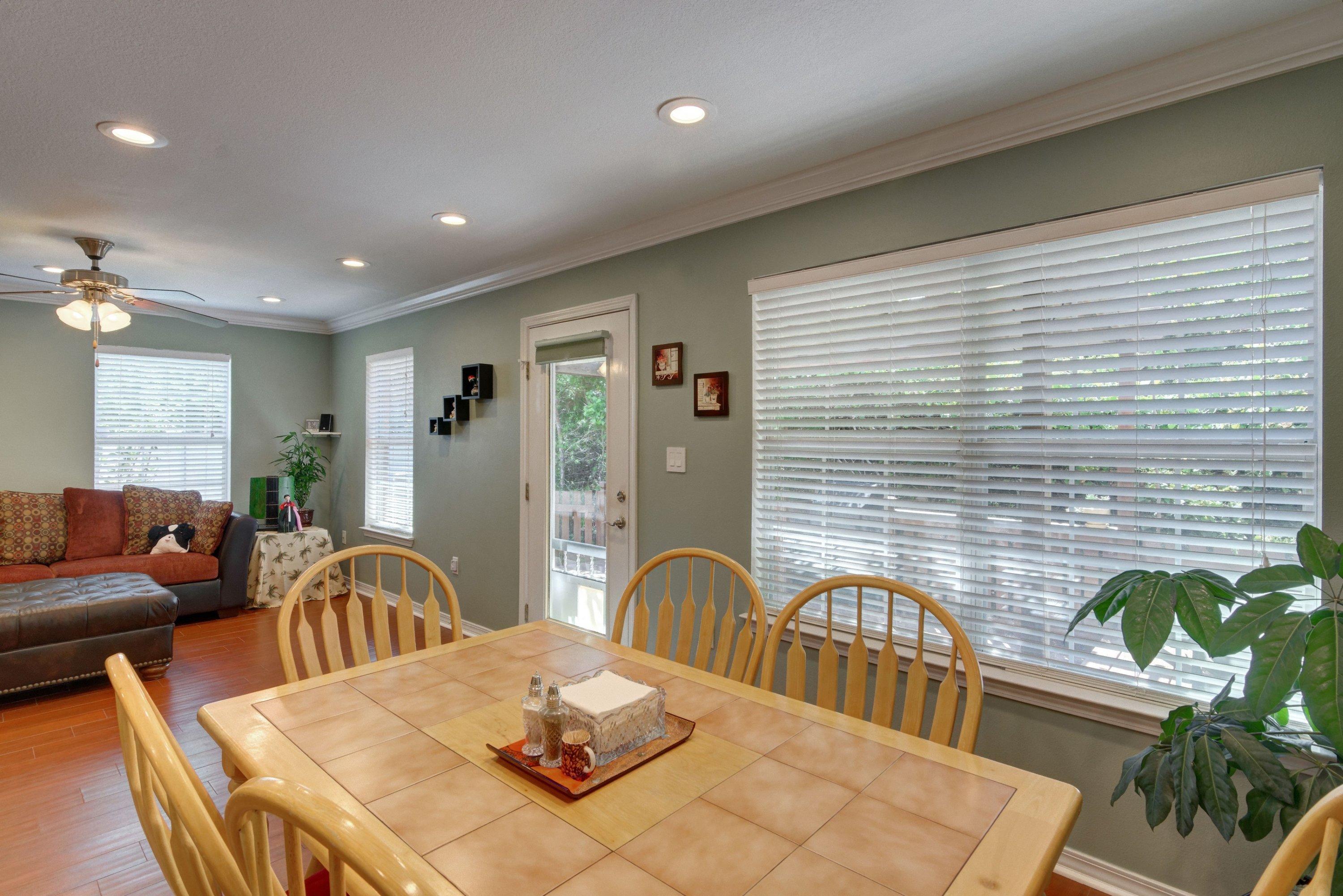 PARADISE RETREAT - Residential