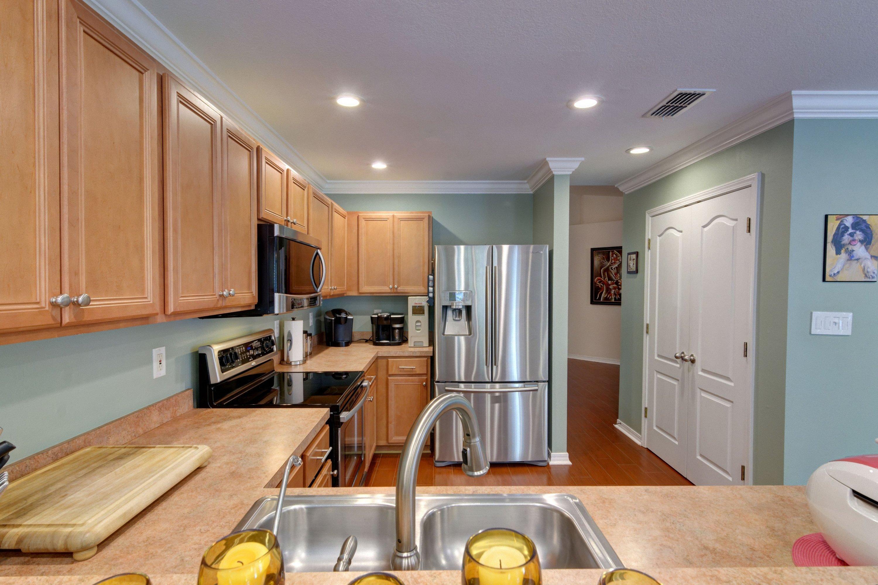 PARADISE RETREAT - Residential