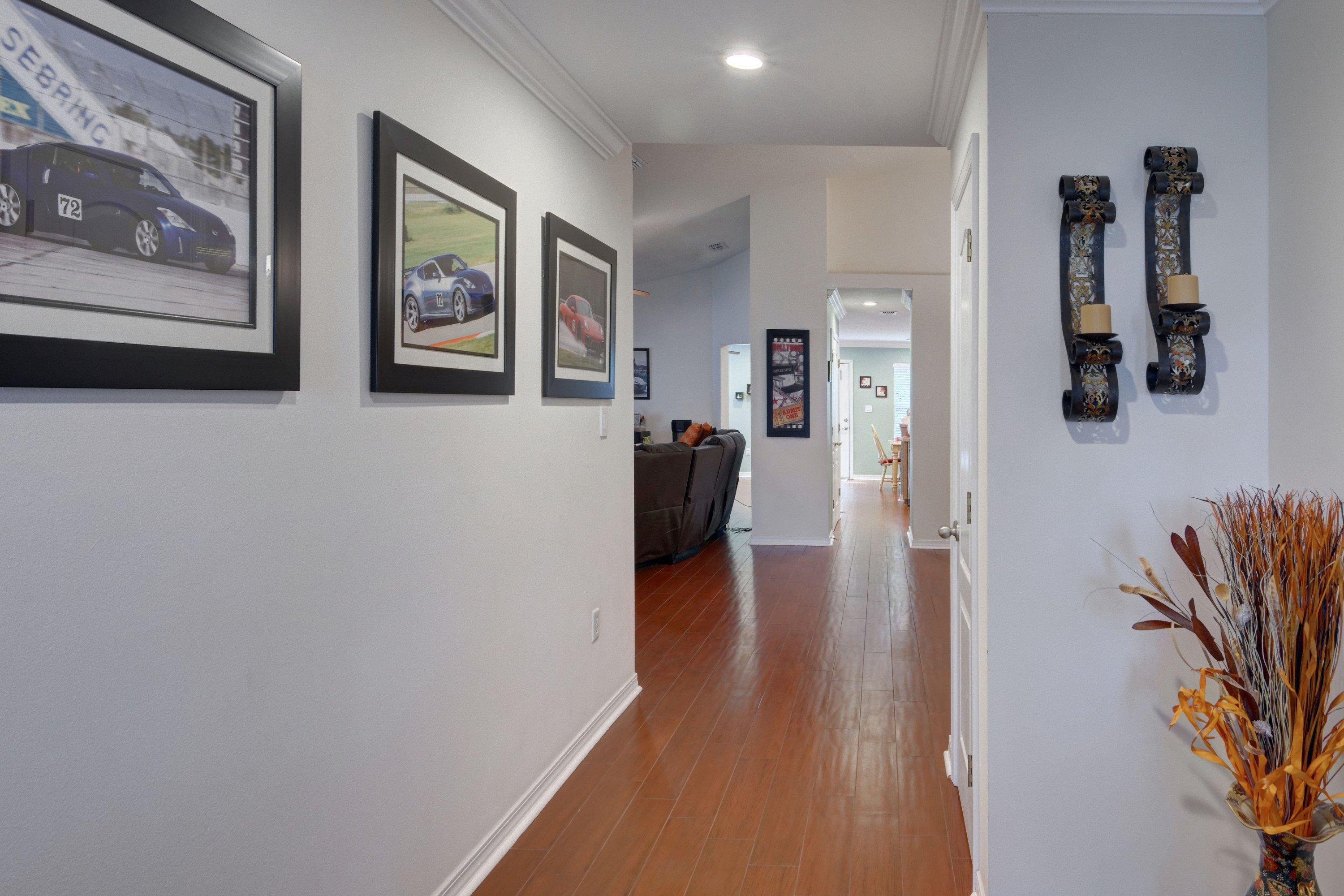 PARADISE RETREAT - Residential