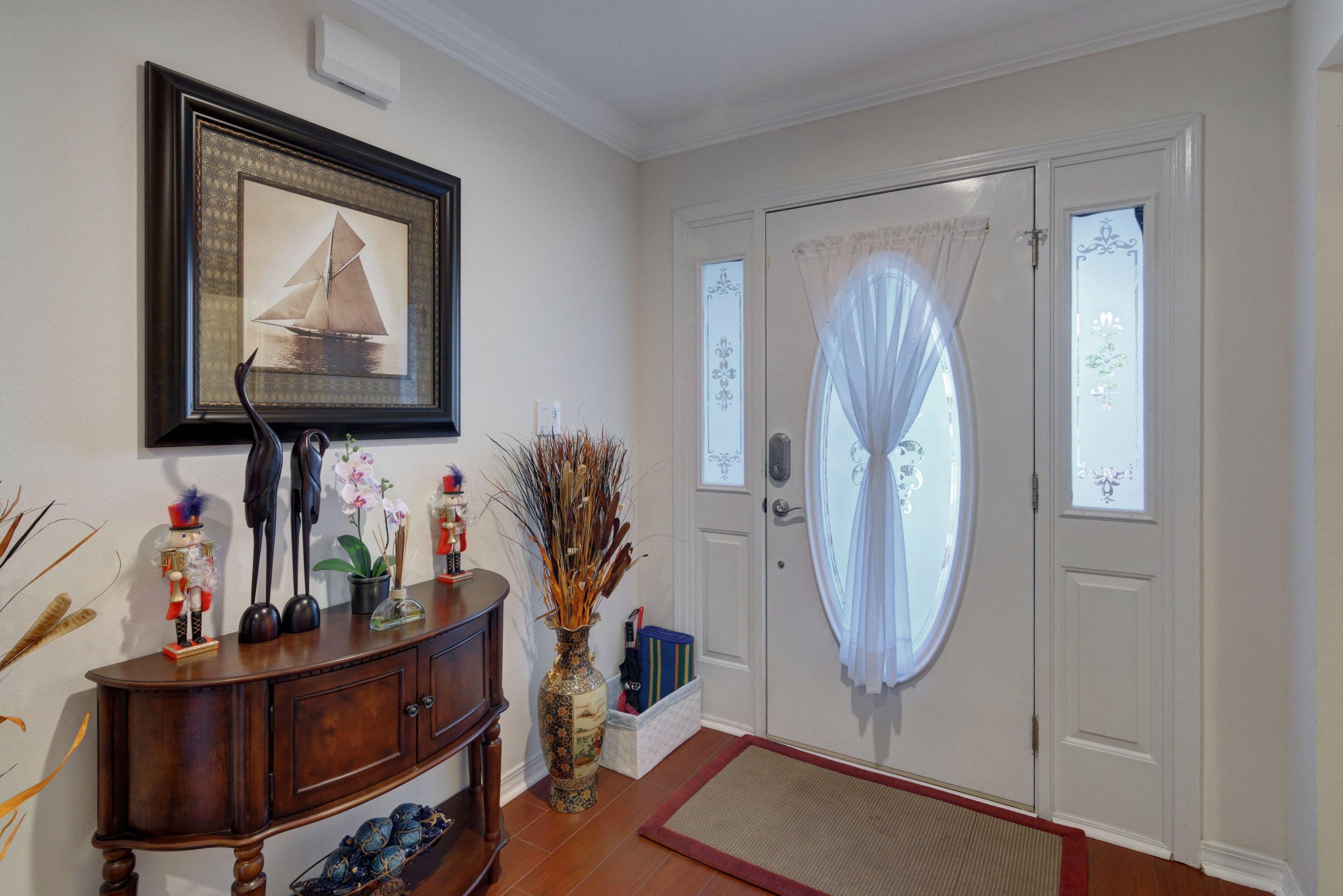 PARADISE RETREAT - Residential