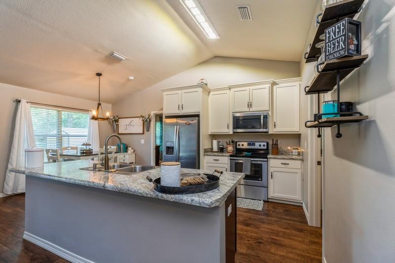 AUBURN HEIGHTS - Residential