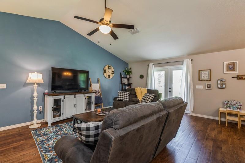 AUBURN HEIGHTS - Residential