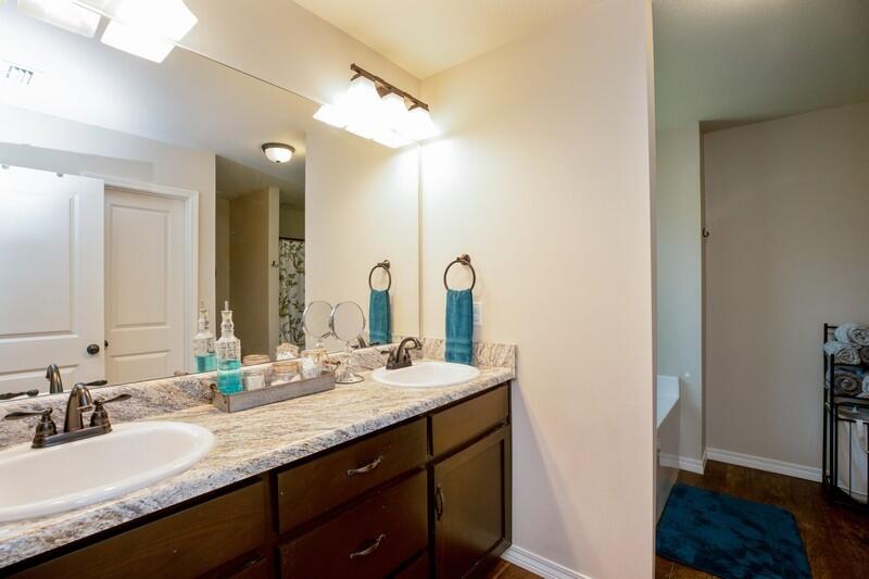 AUBURN HEIGHTS - Residential