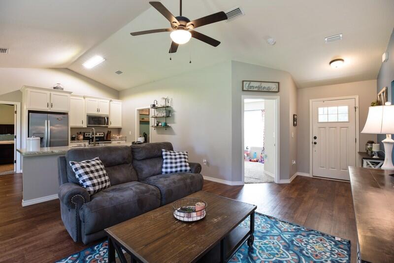 AUBURN HEIGHTS - Residential