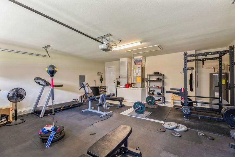 AUBURN HEIGHTS - Residential