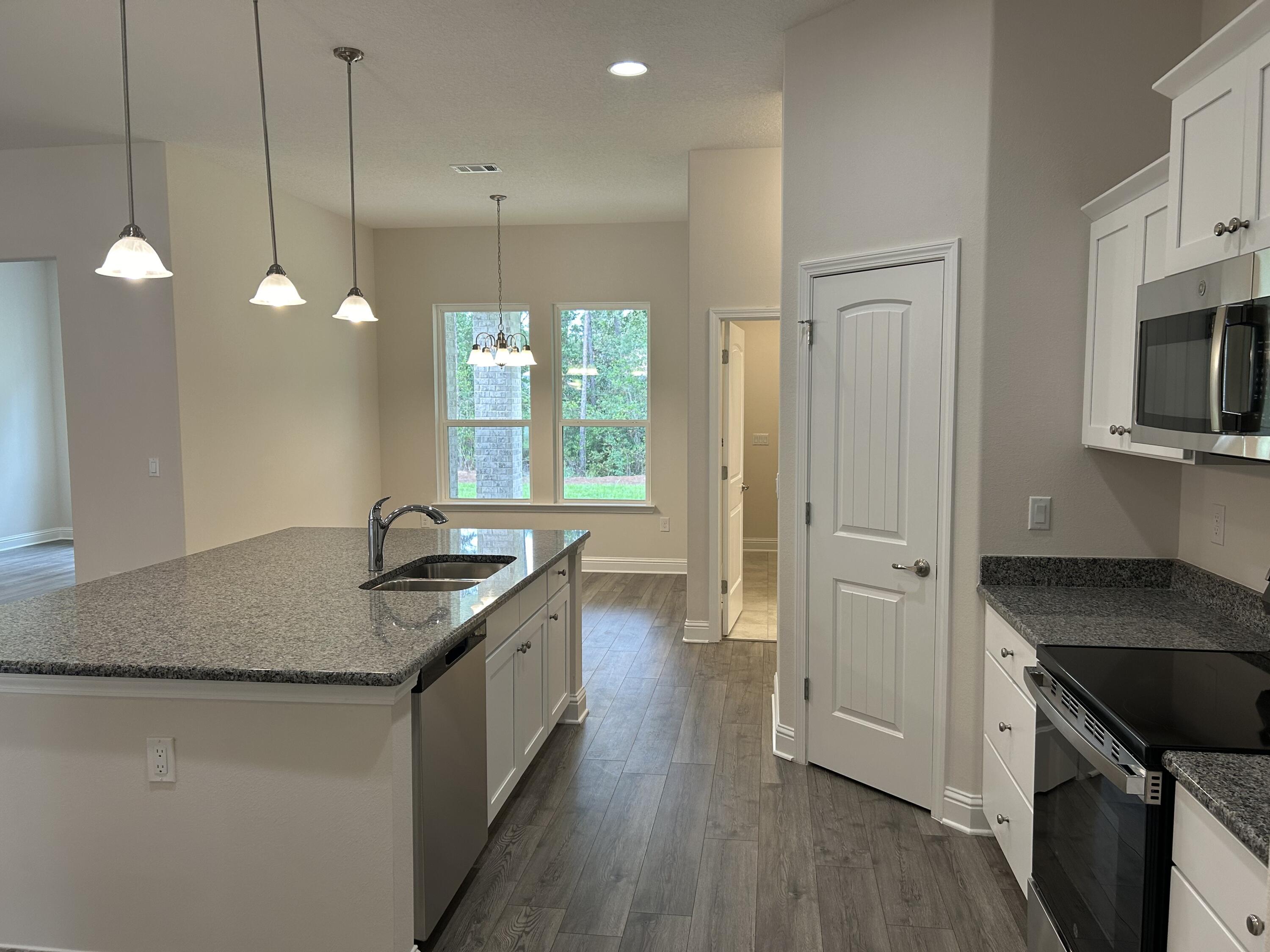 CREETS LANDING - Residential