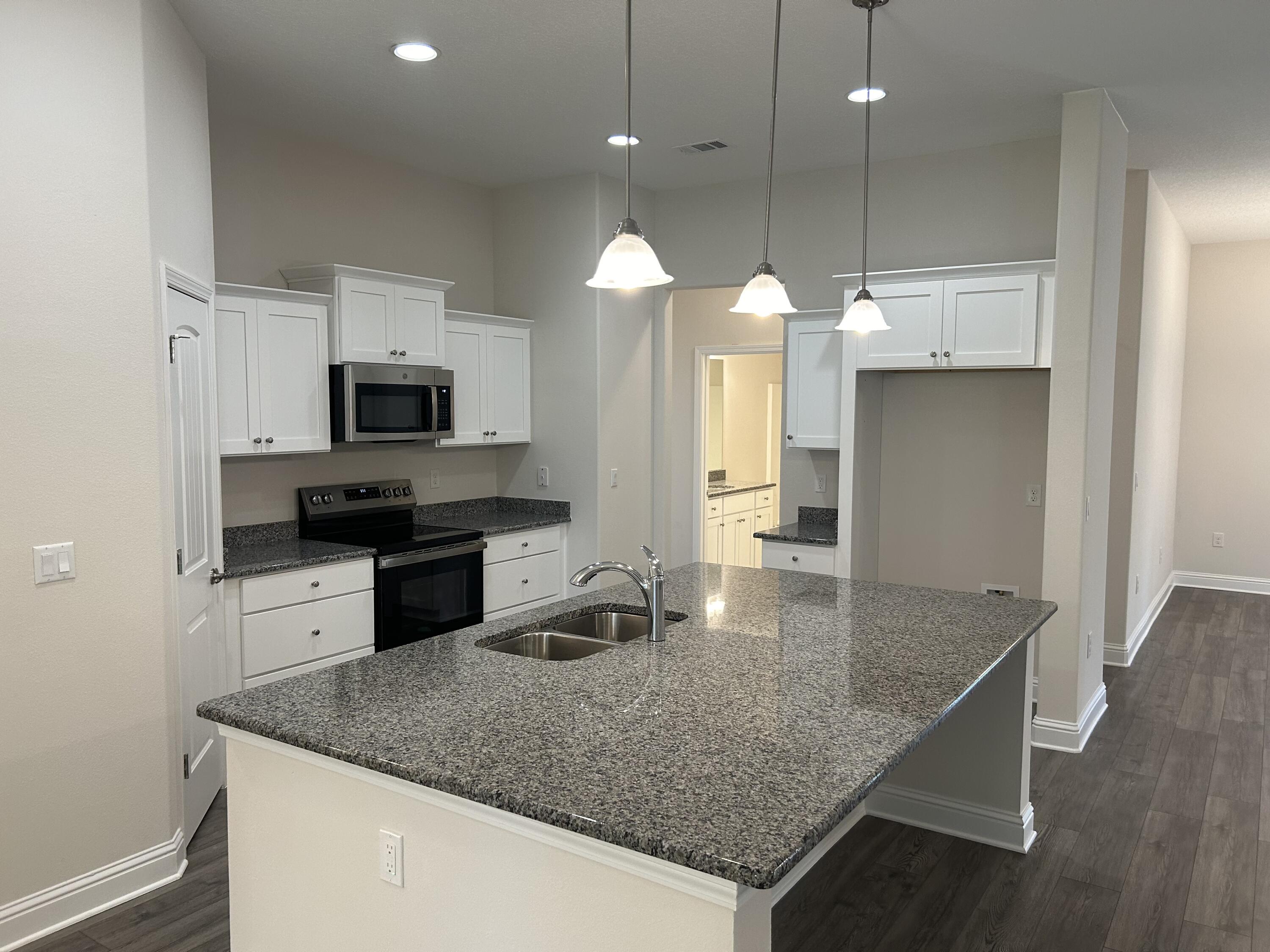 CREETS LANDING - Residential