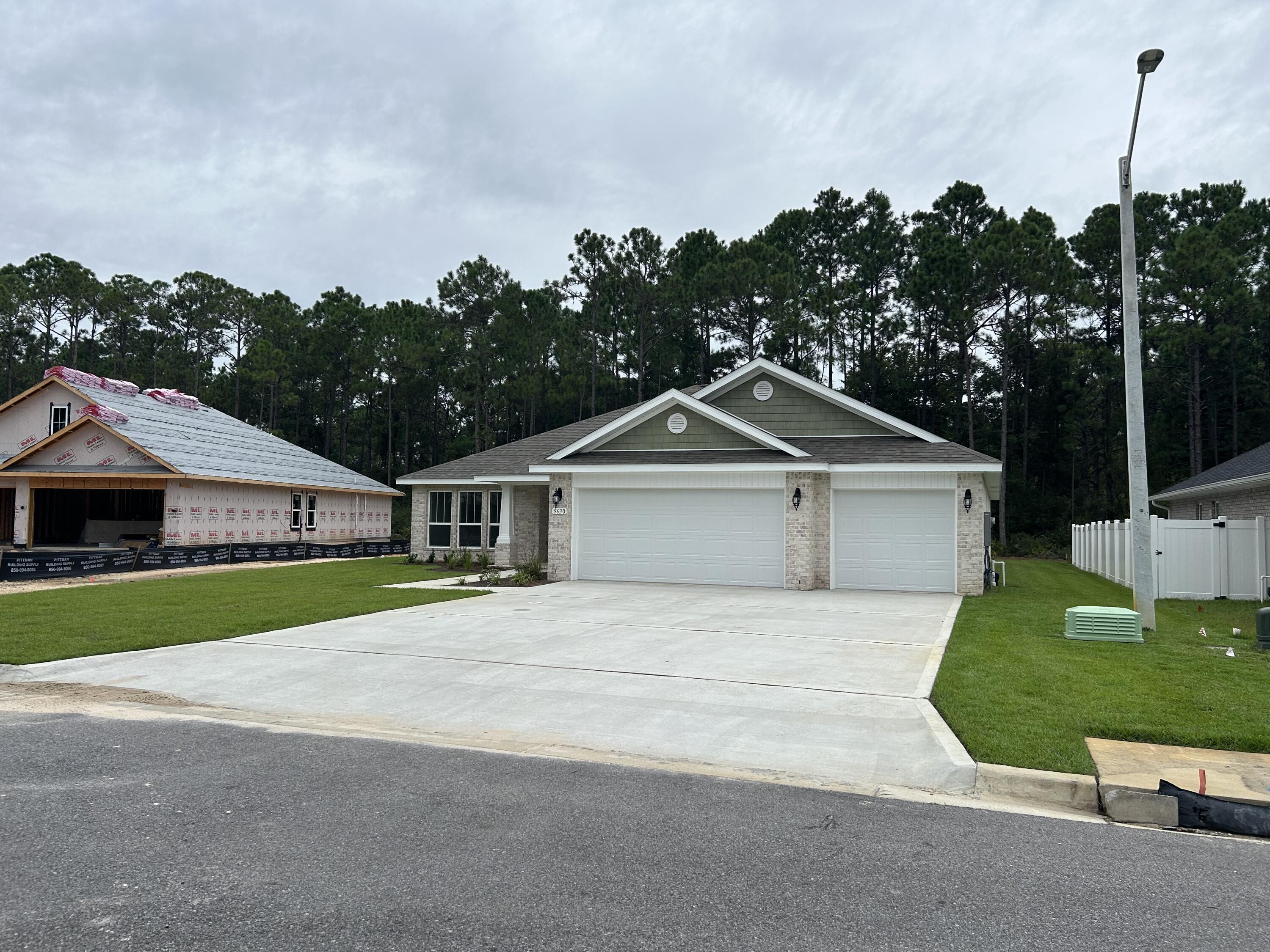 CREETS LANDING - Residential