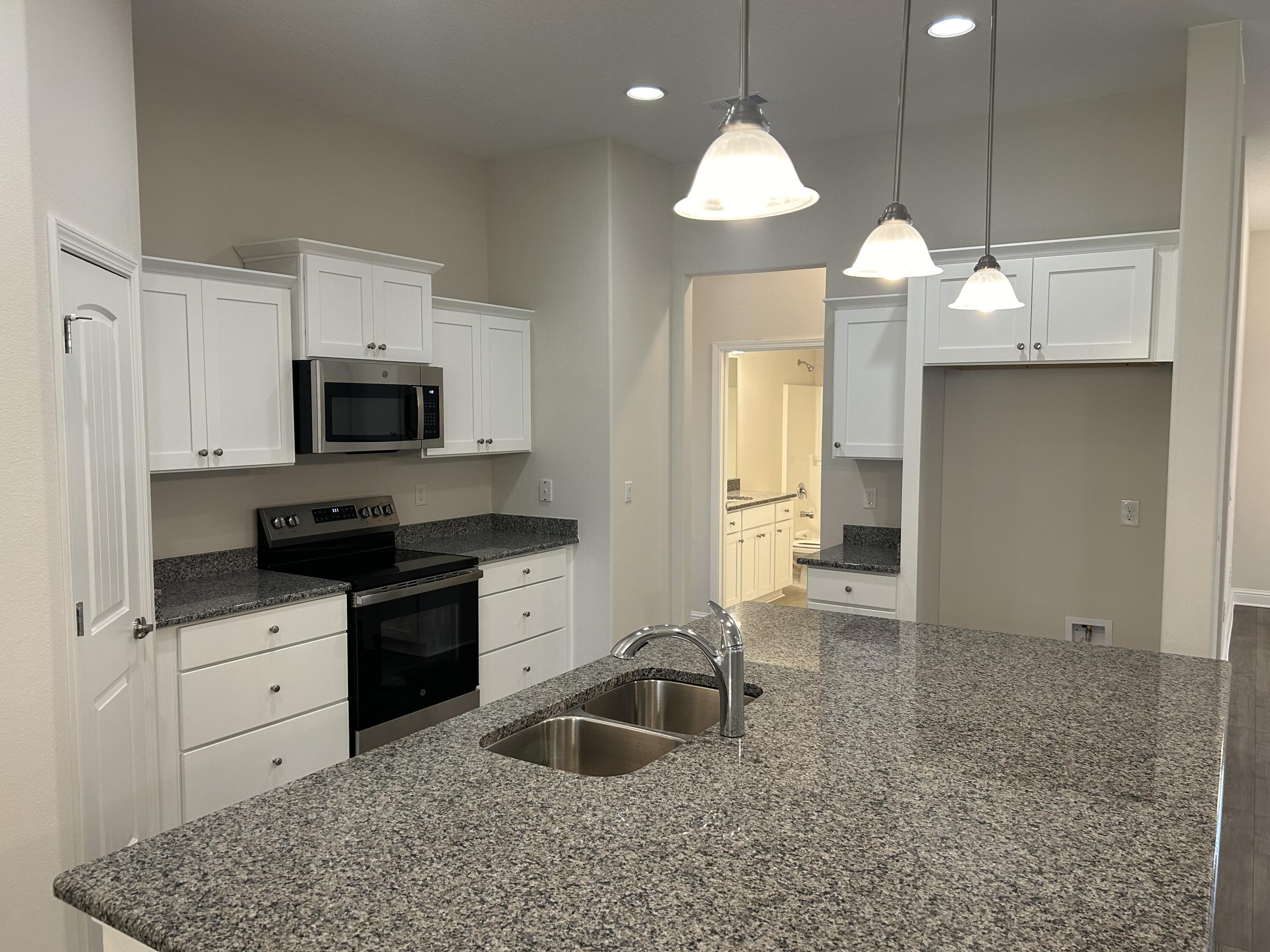 CREETS LANDING - Residential