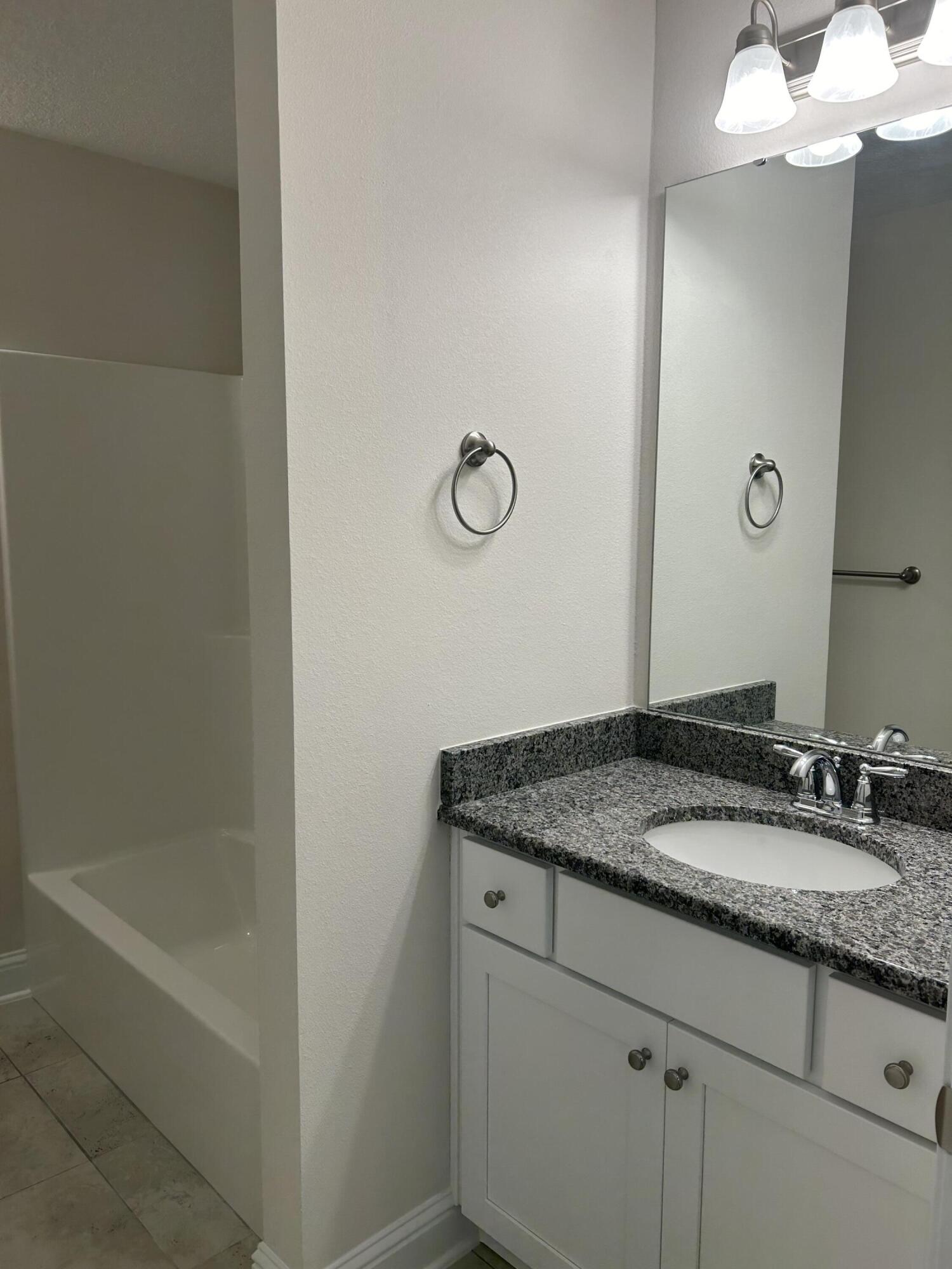 CREETS LANDING - Residential