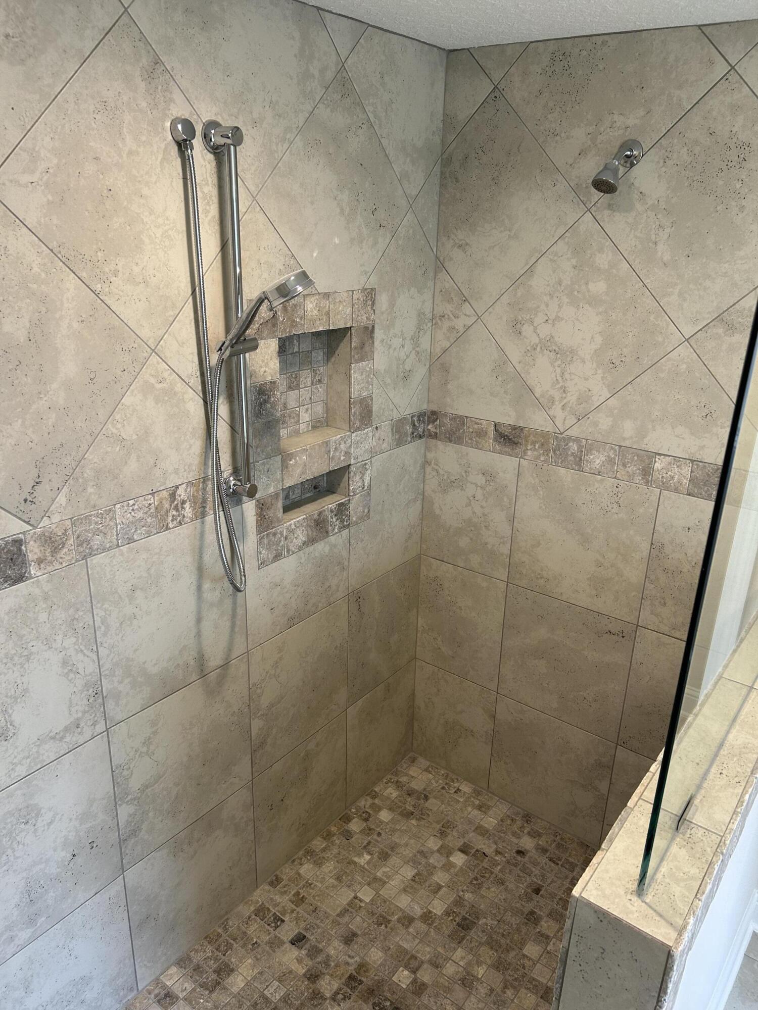 CREETS LANDING - Residential