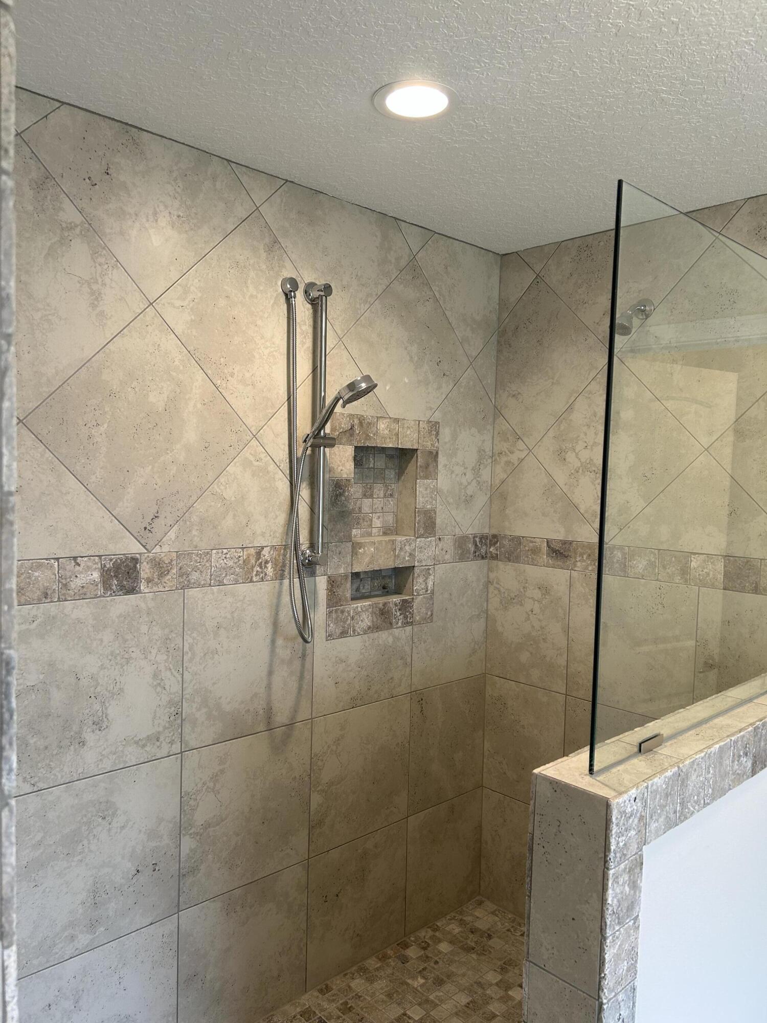 CREETS LANDING - Residential