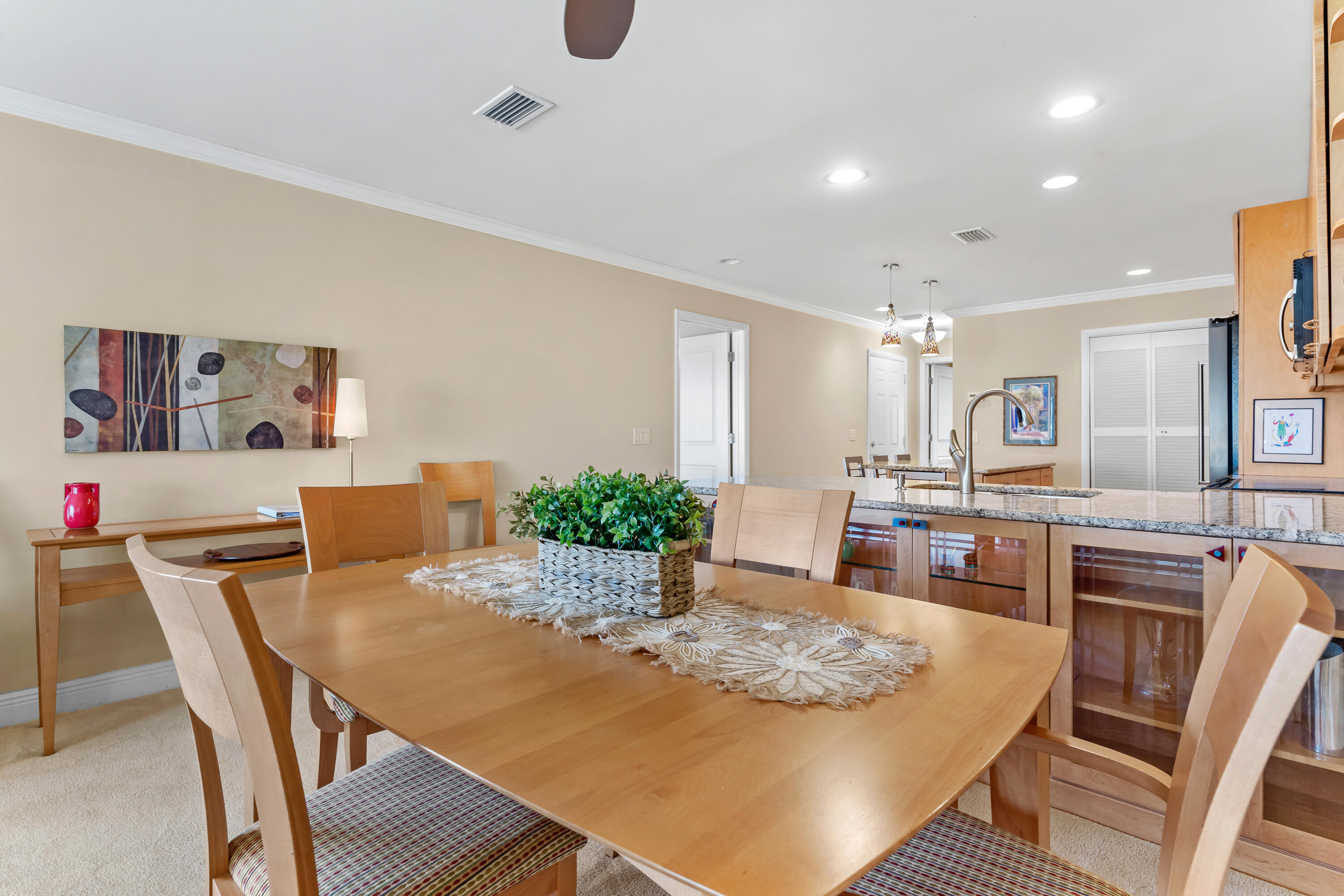 HARBOUR POINT CONDO - Residential