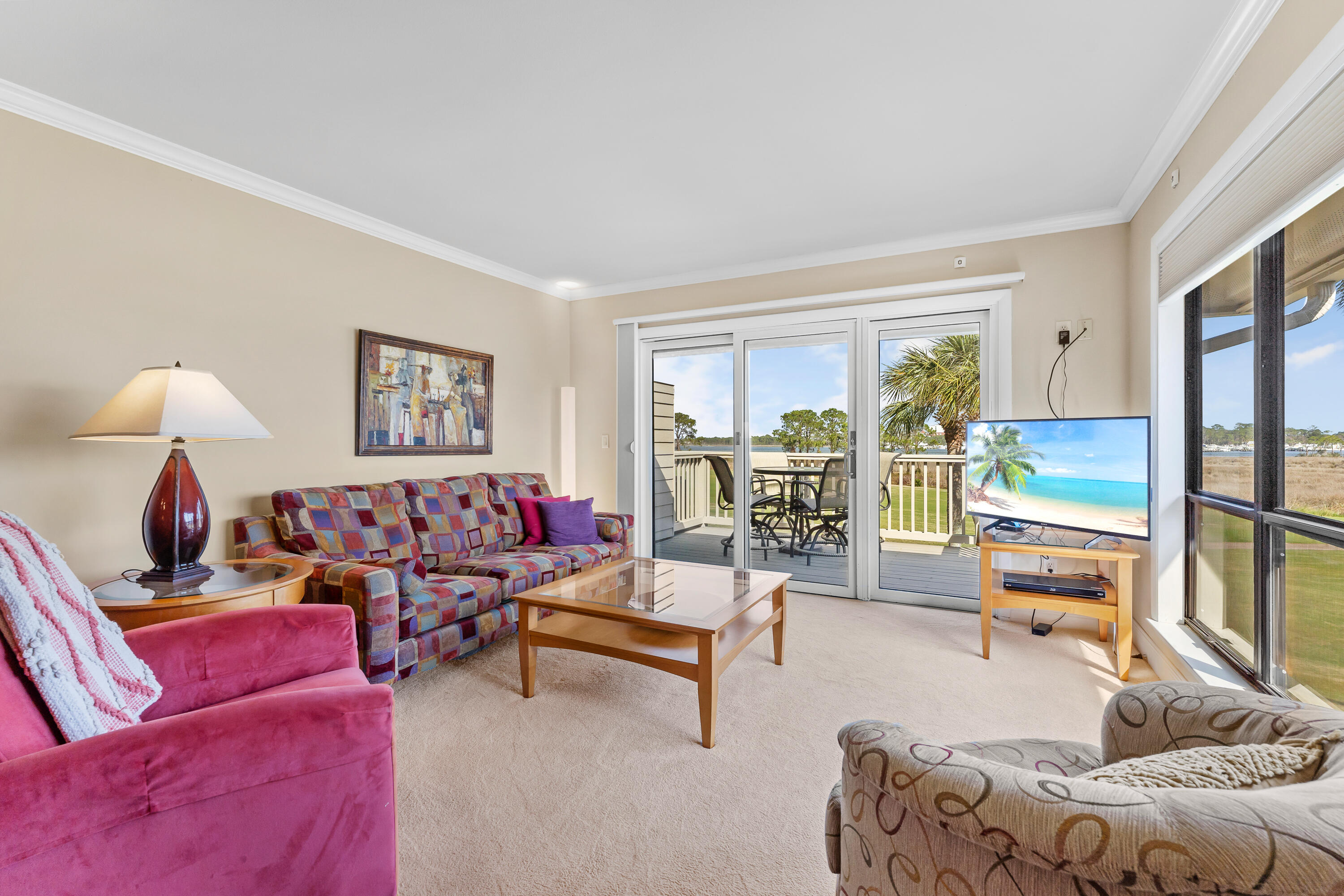 HARBOUR POINT CONDO - Residential