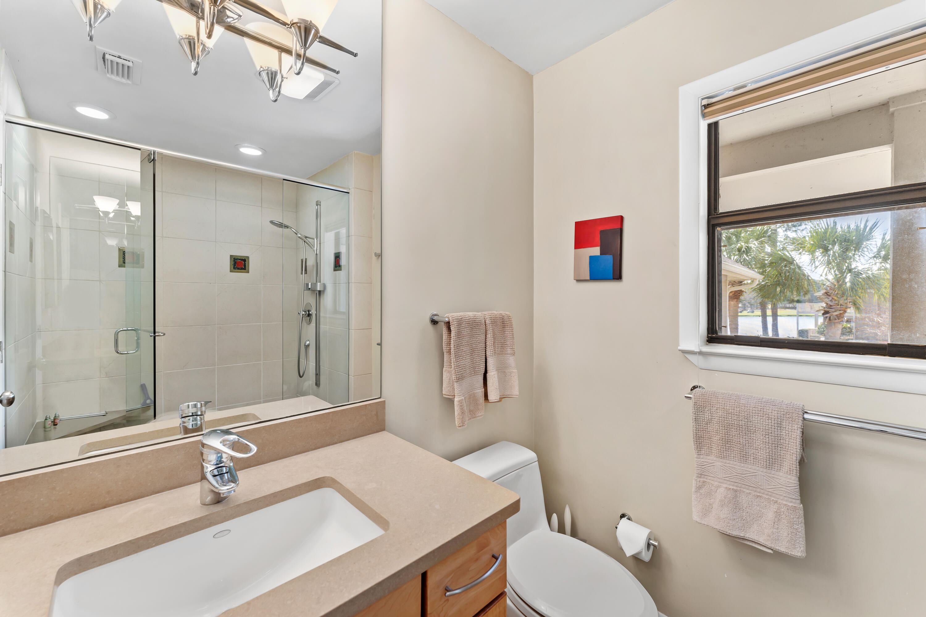 HARBOUR POINT CONDO - Residential