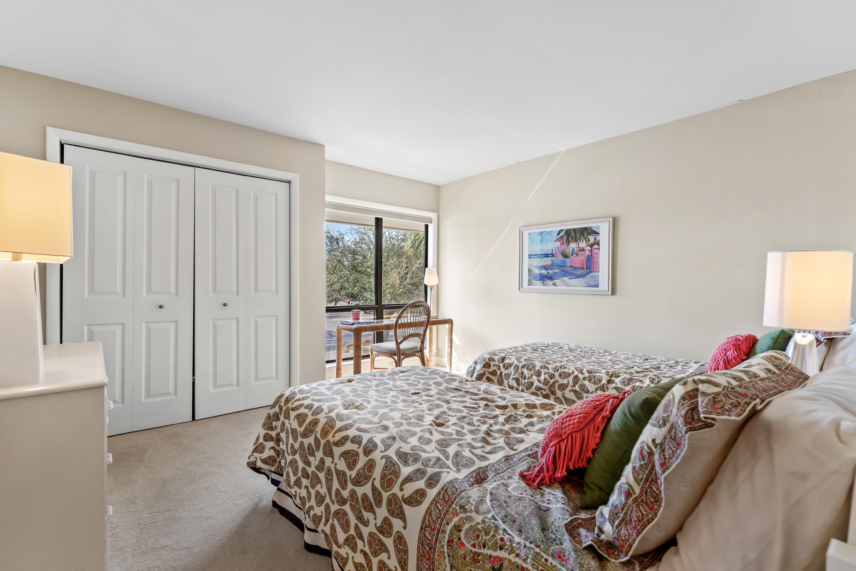 HARBOUR POINT CONDO - Residential