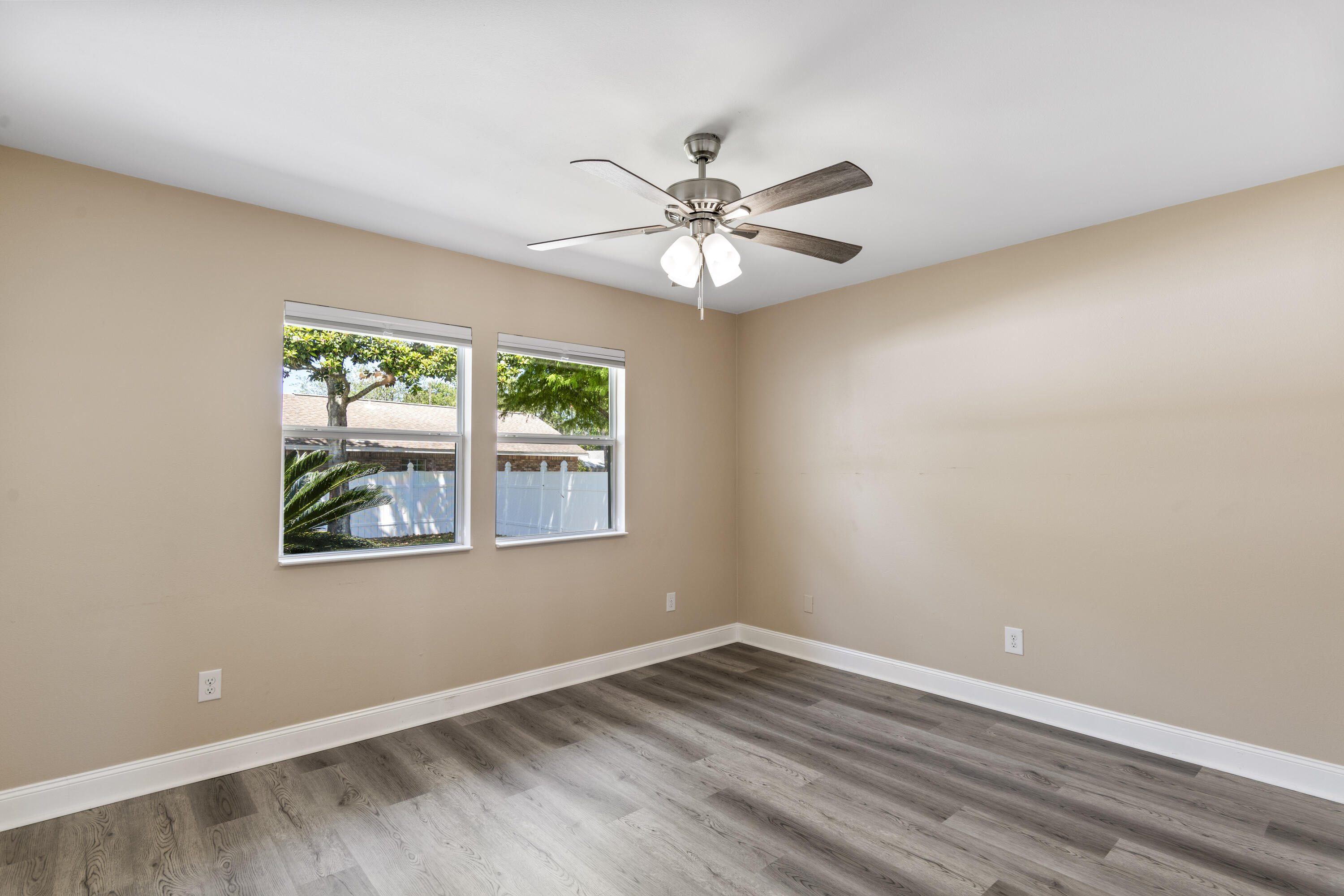 HOLIDAY SHORES ESTATES 3RD ADDN - Residential