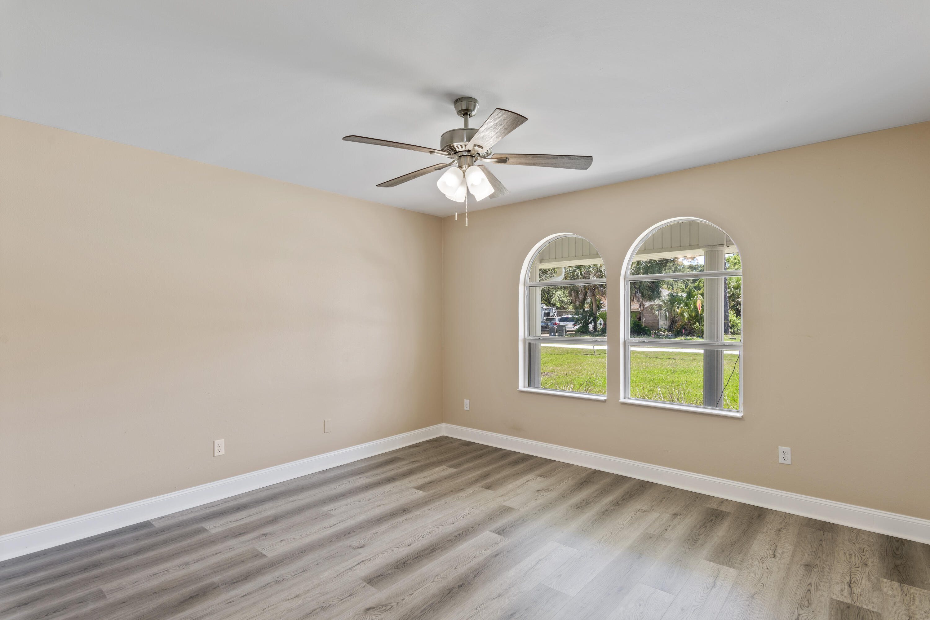 HOLIDAY SHORES ESTATES 3RD ADDN - Residential