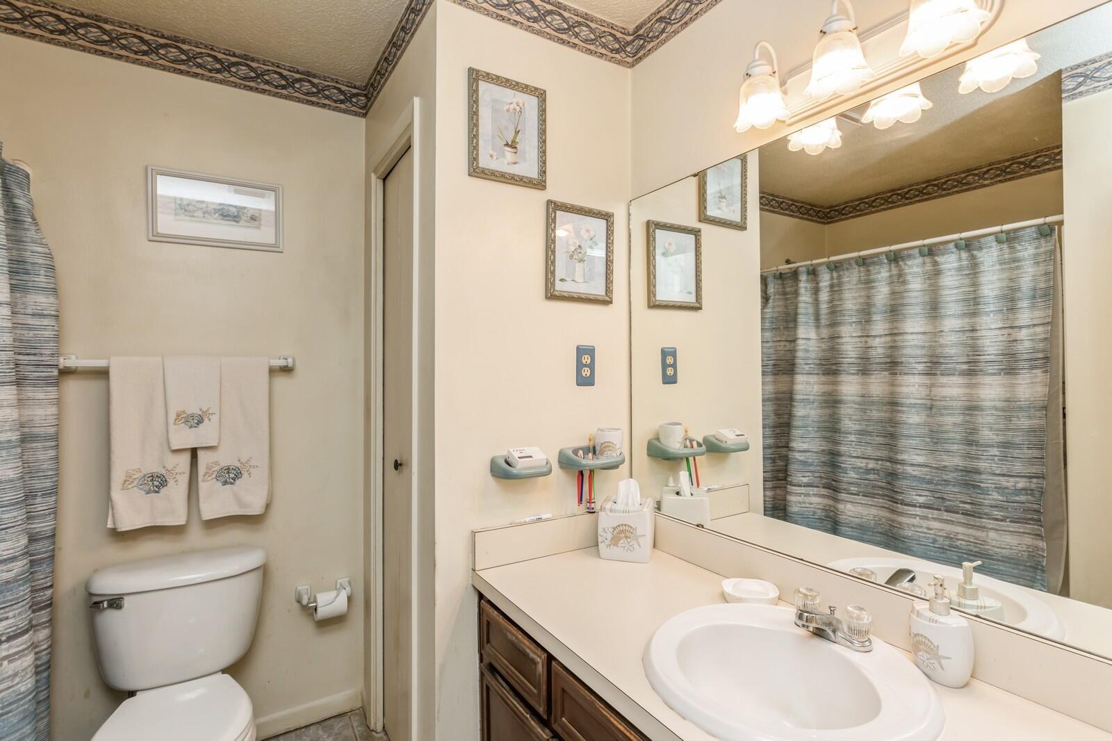 PINEWOOD ESTATES - Residential