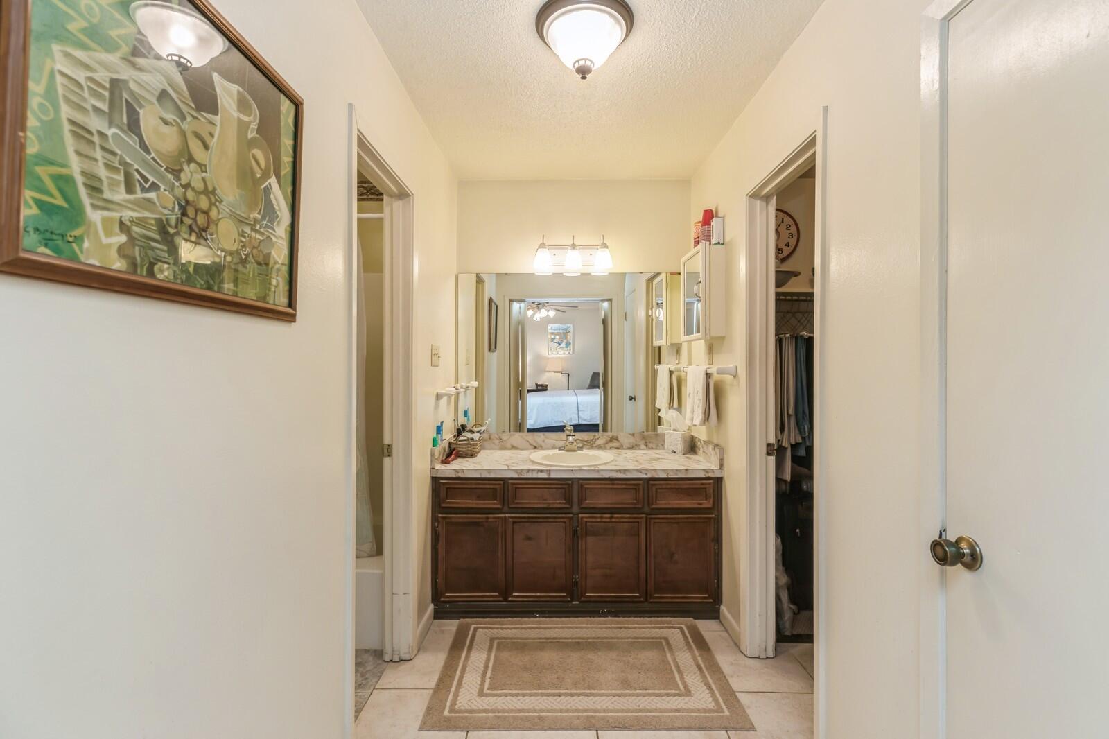 PINEWOOD ESTATES - Residential