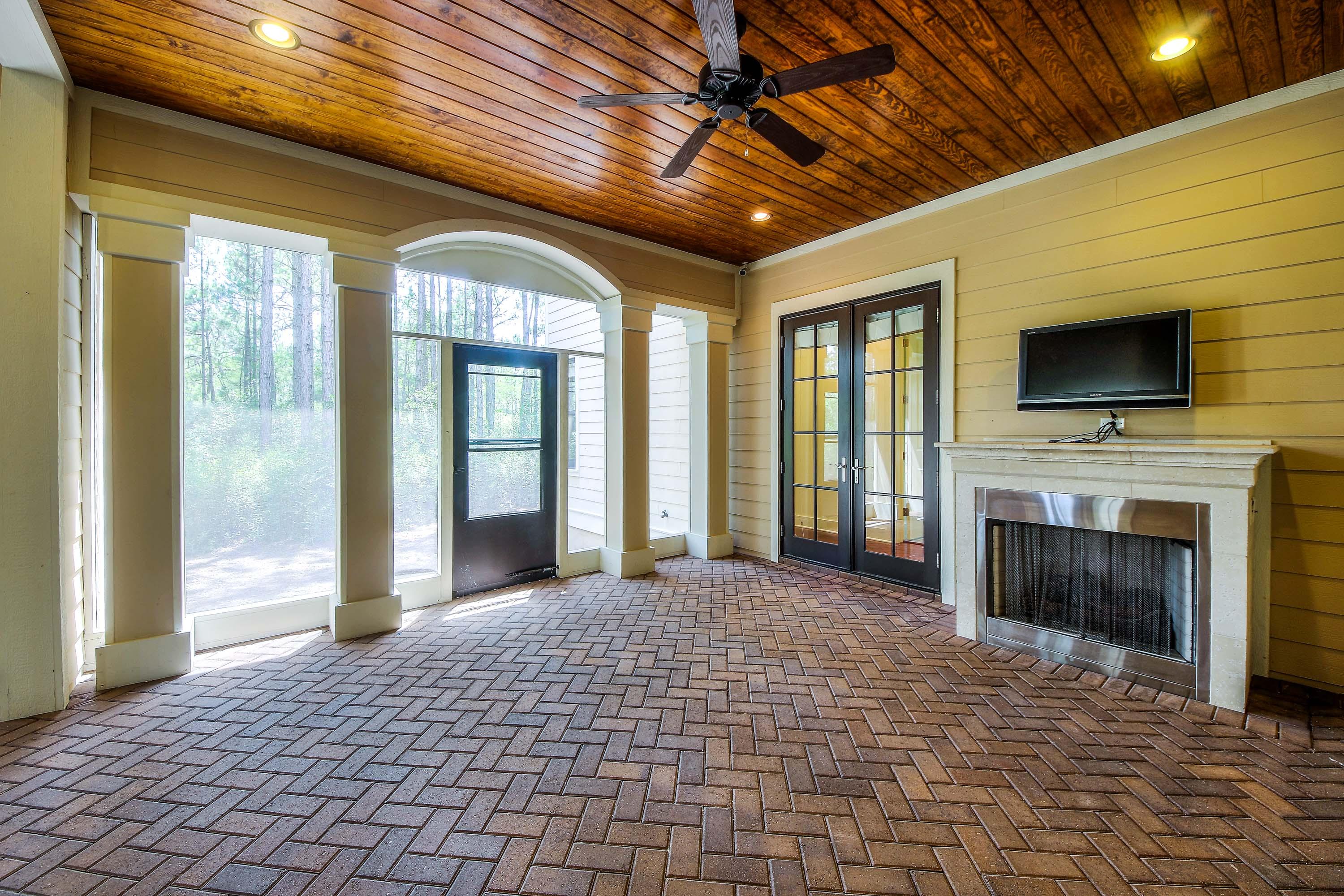 WATERSOUND ORIGINS - Residential Lease