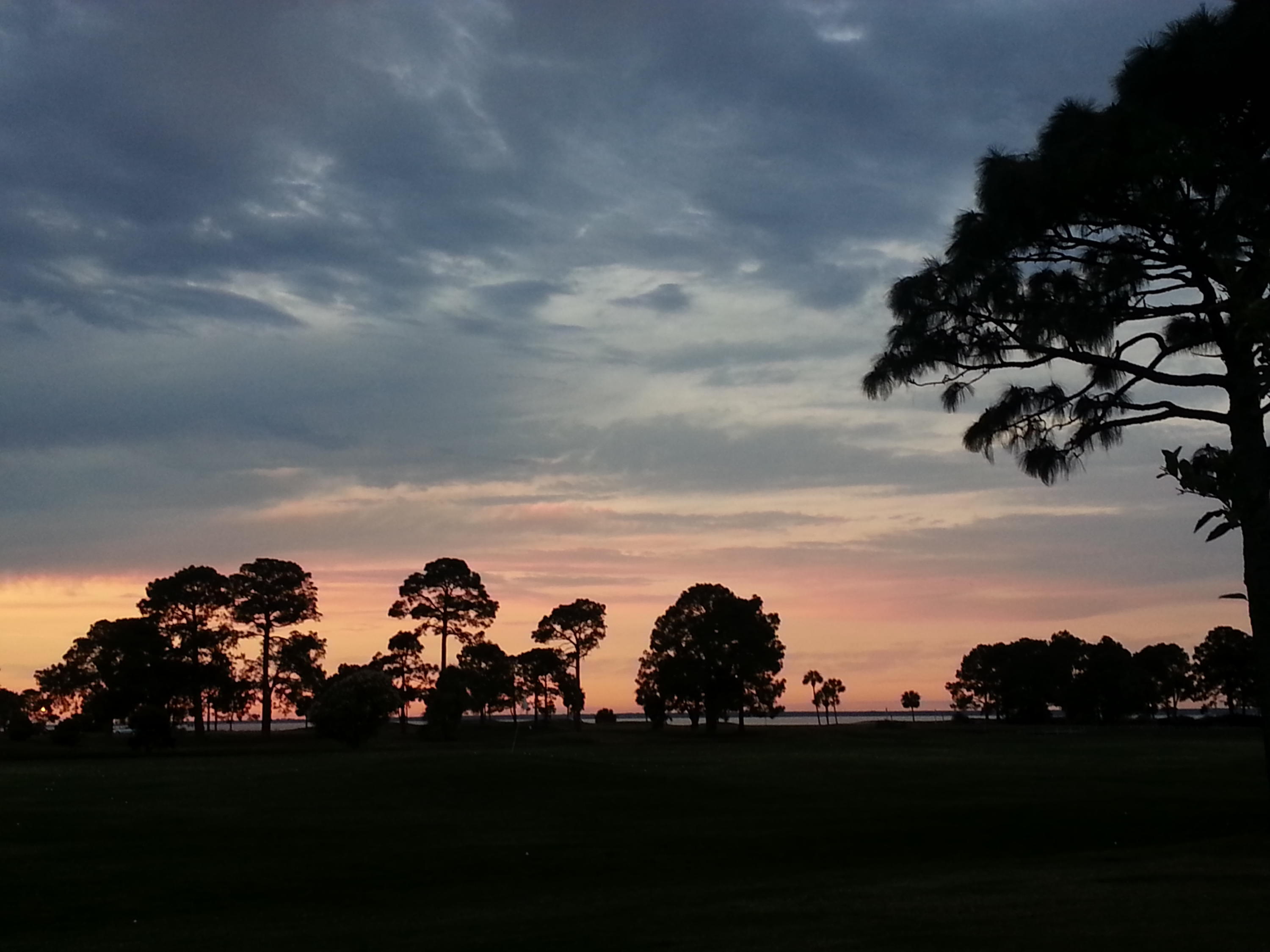 LINKSIDE VILLAGE UNIT 1 - Residential