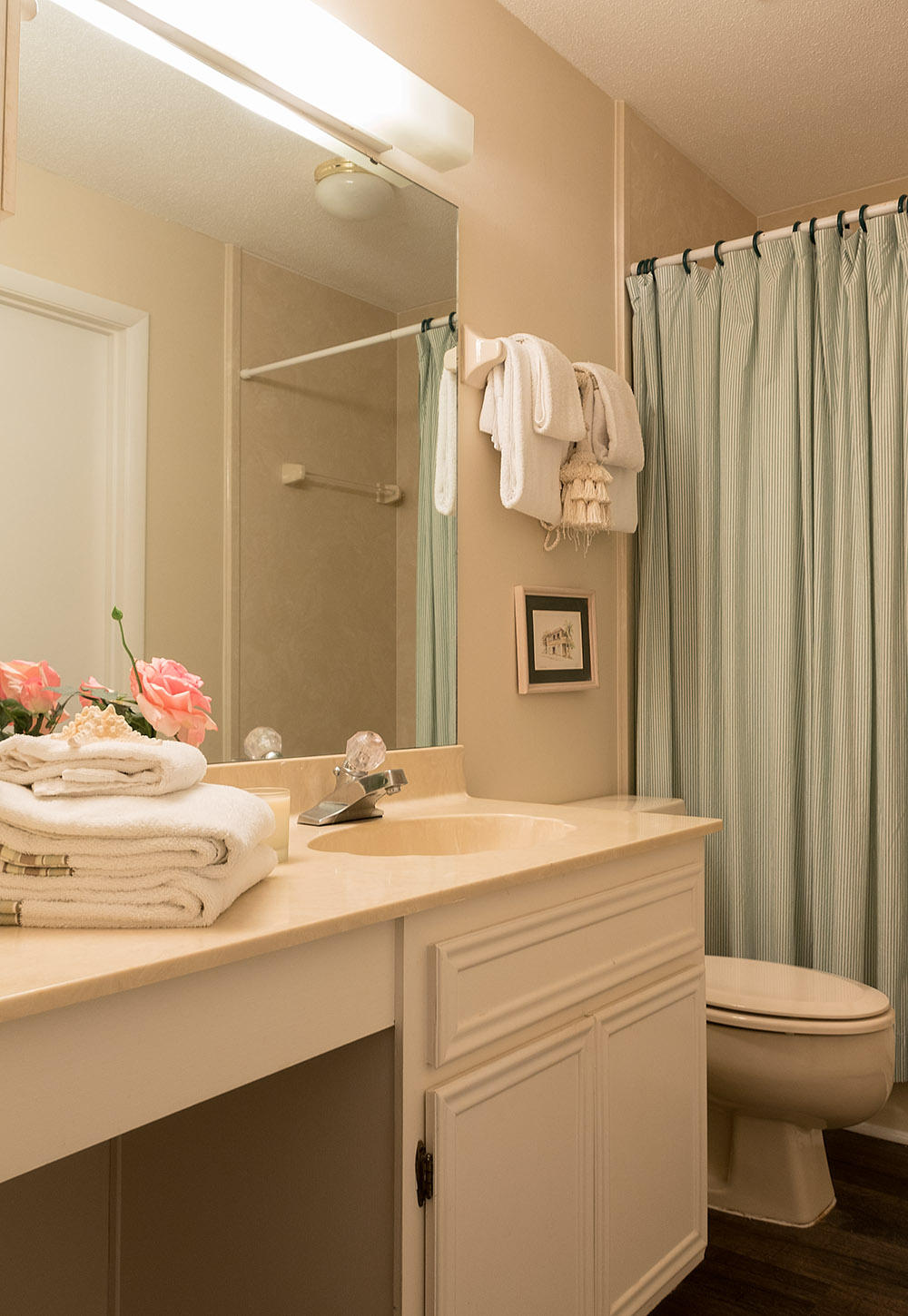 LINKSIDE VILLAGE UNIT 1 - Residential