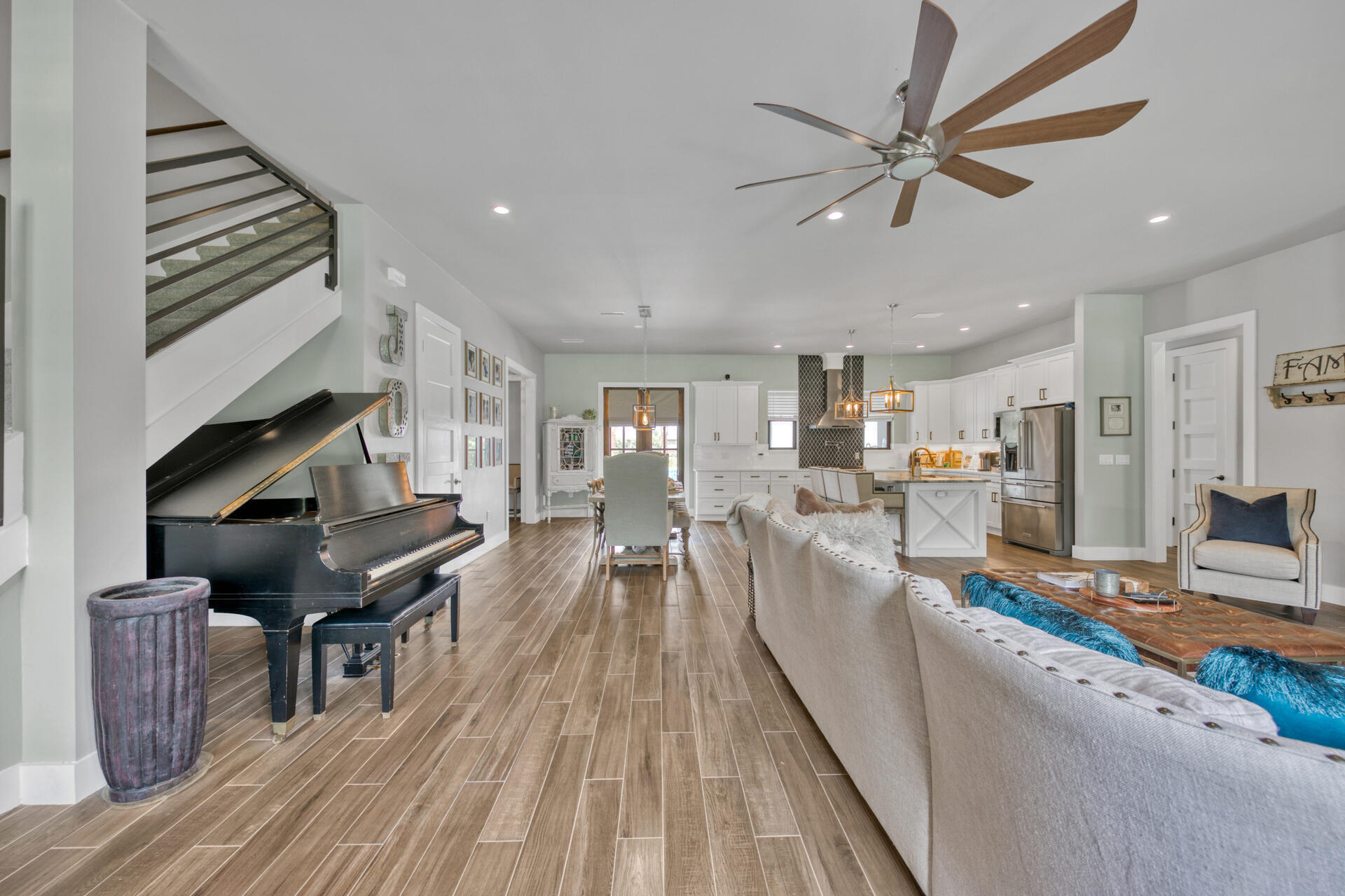 DRIFTWOOD ESTATES - Residential