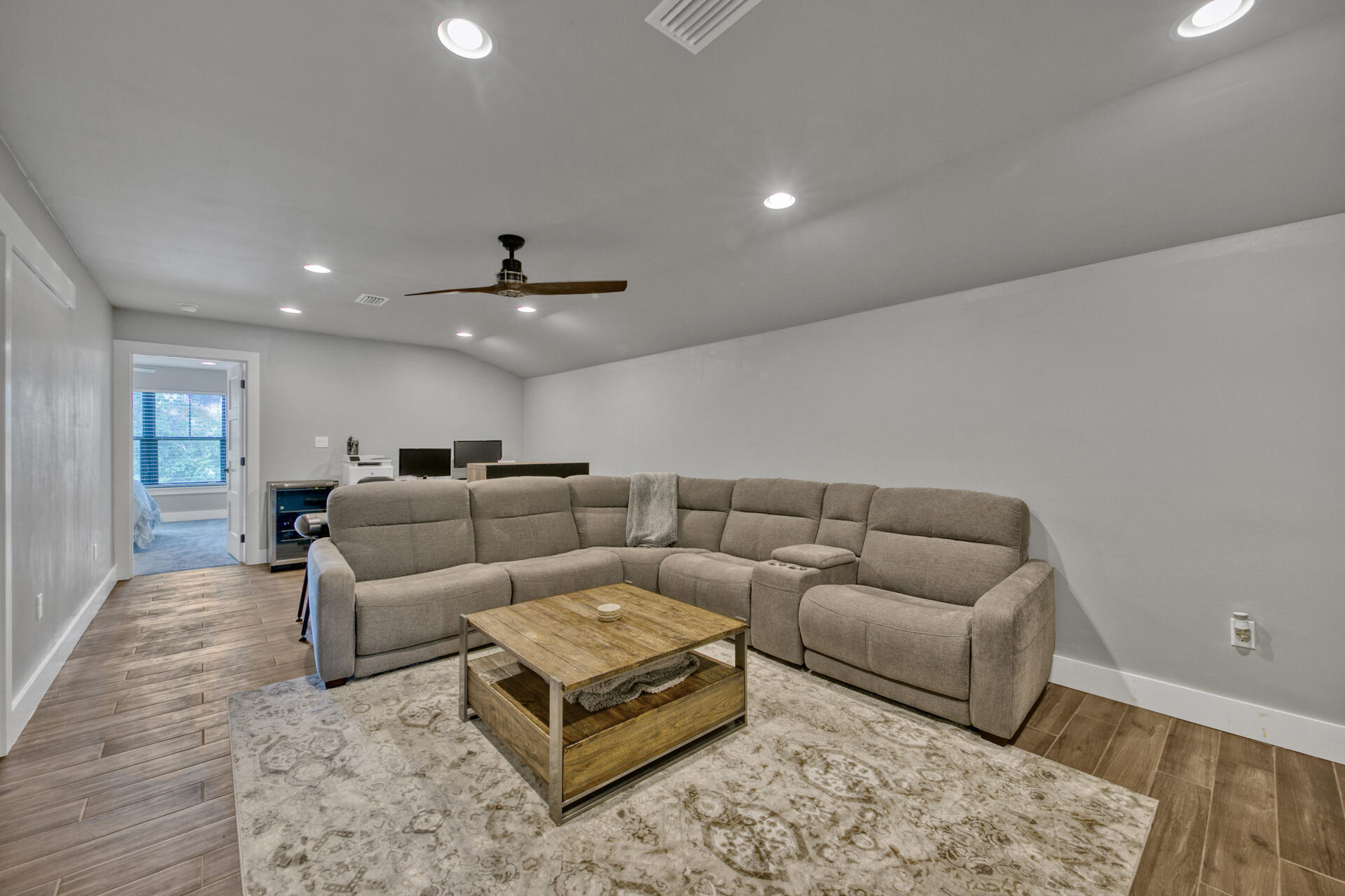 DRIFTWOOD ESTATES - Residential