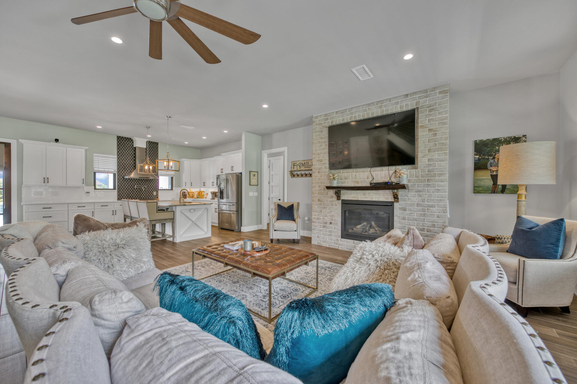 DRIFTWOOD ESTATES - Residential