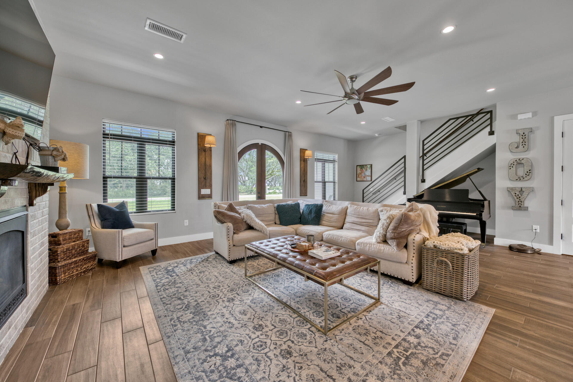 DRIFTWOOD ESTATES - Residential