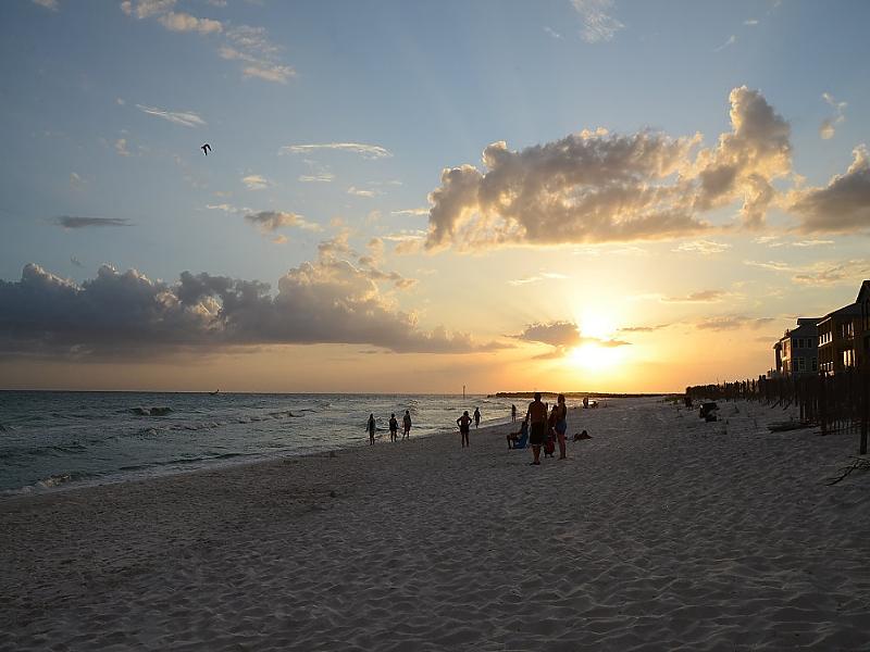 DESTIN POINTE - Residential