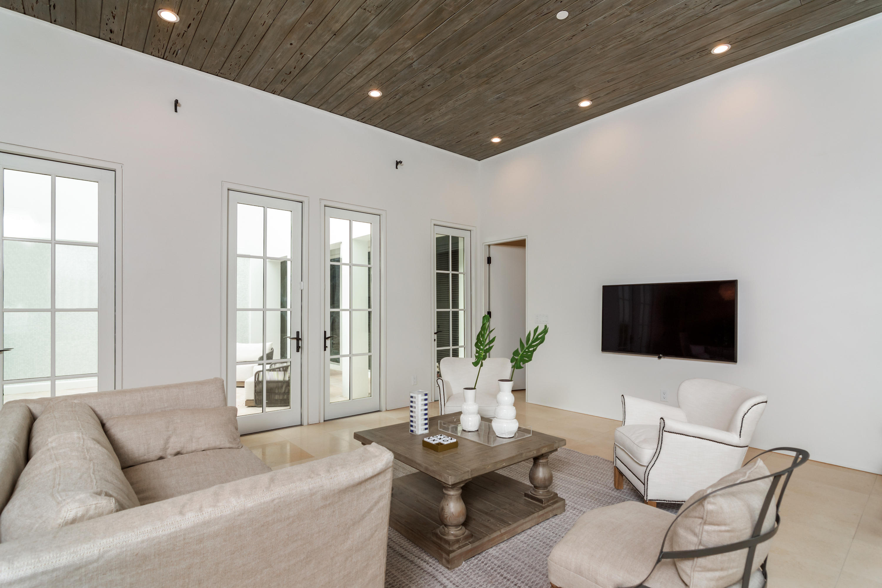 ALYS BEACH - Residential