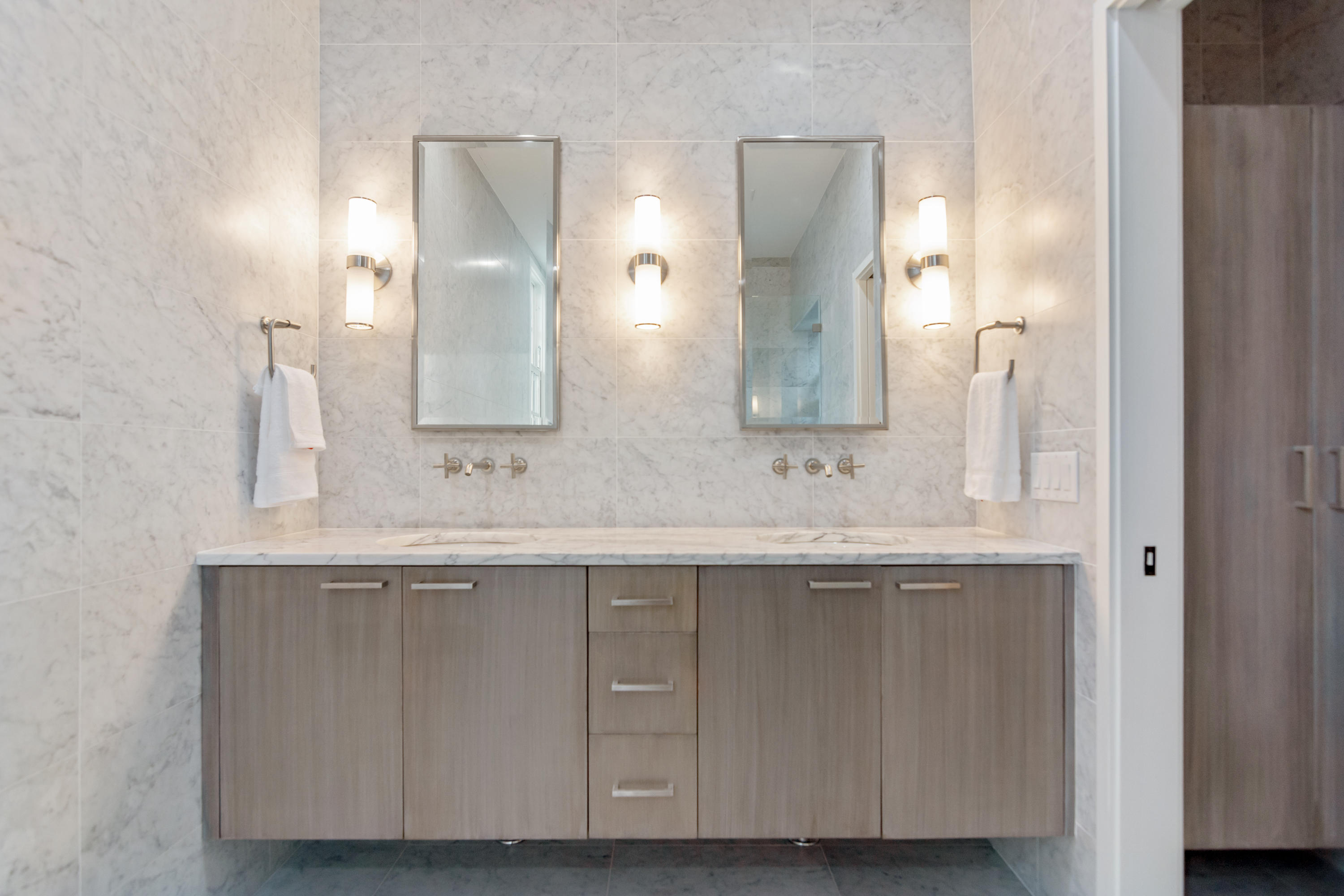 ALYS BEACH - Residential