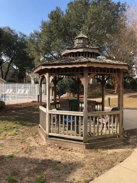 THE OAKS AT NICEVILLE - Residential