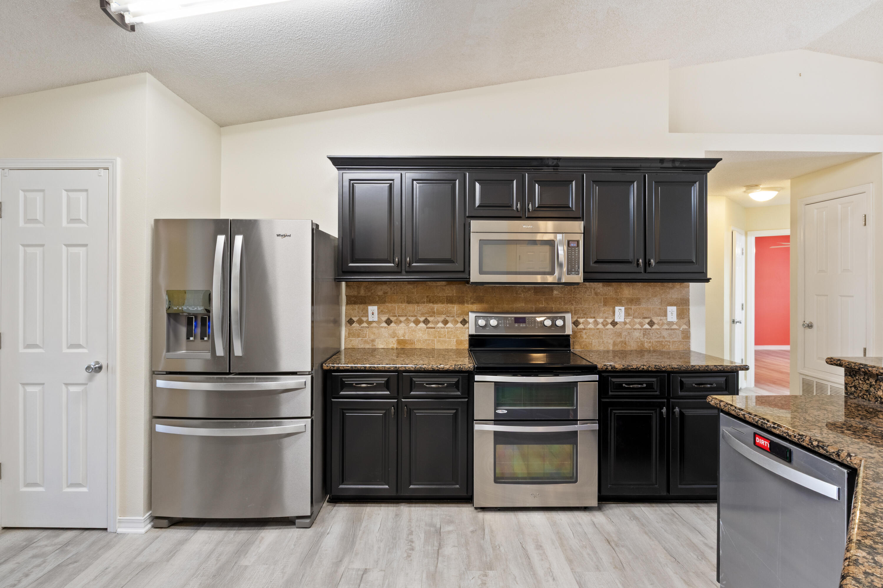 QUAYSIDE VILLAGE PH 2 - Residential