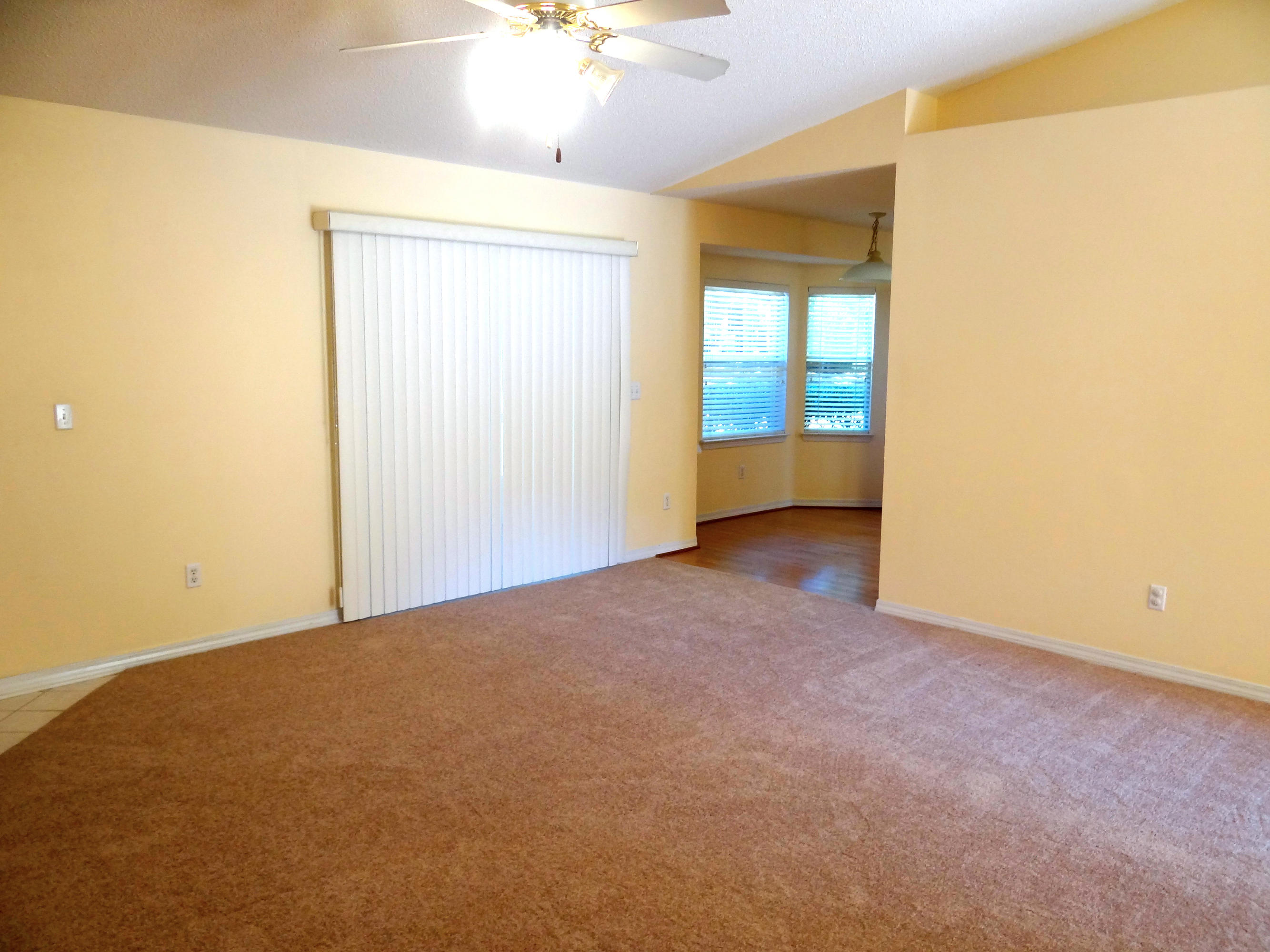 SHADOW OAK S/D - Residential