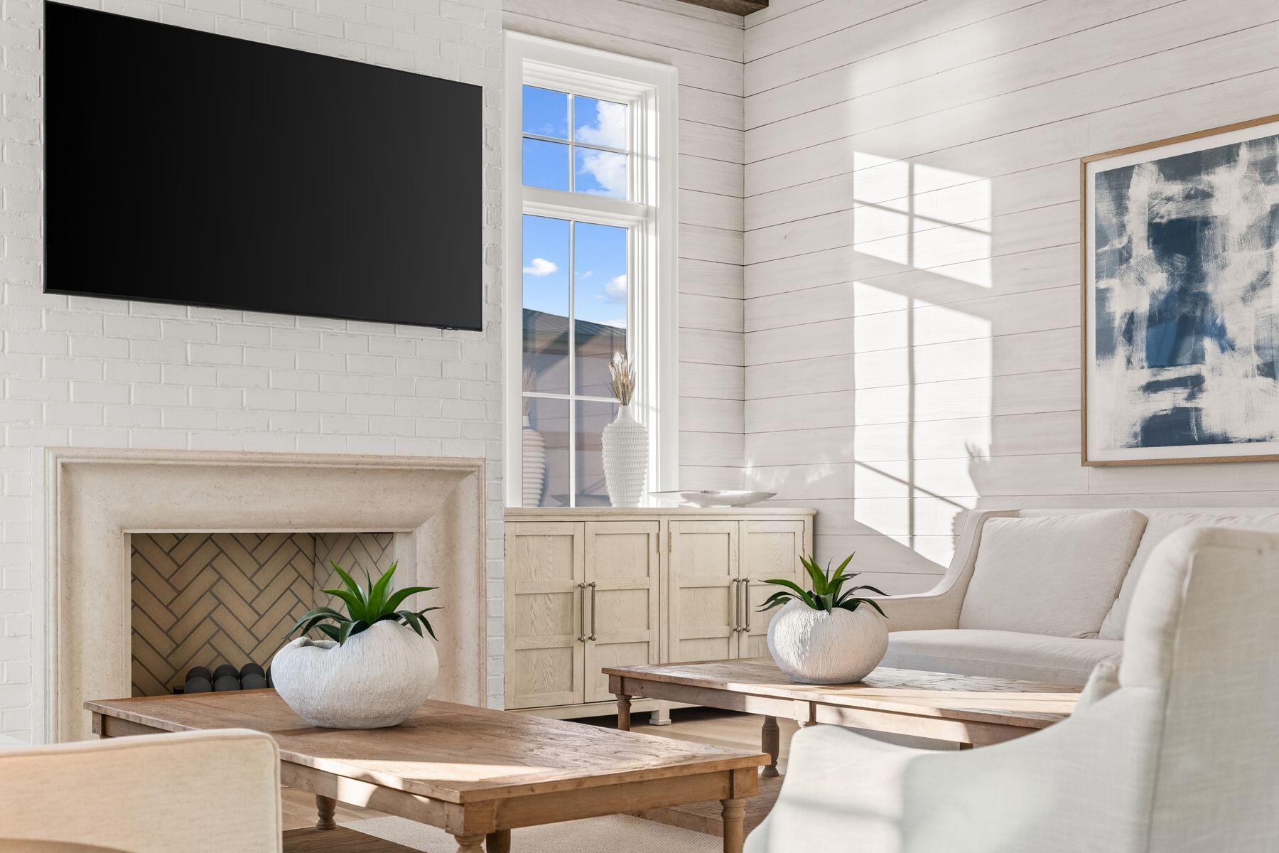 THE HOMESTEAD - Residential