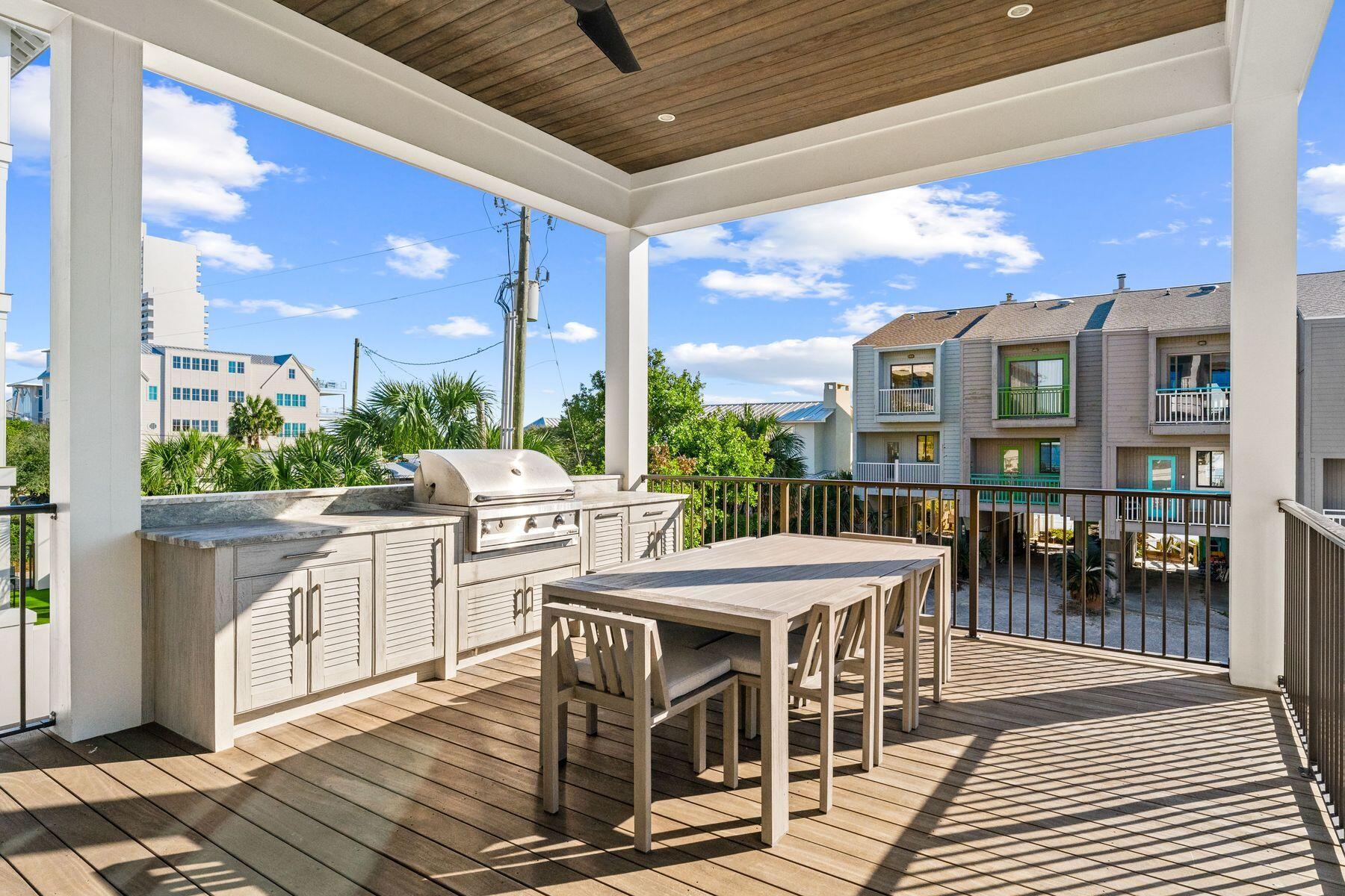 THE HOMESTEAD - Residential