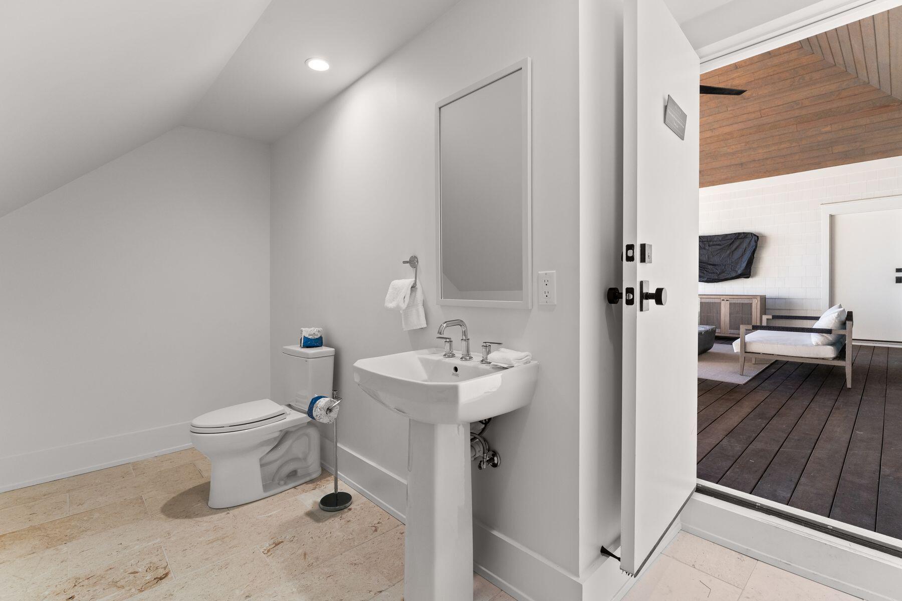 THE HOMESTEAD - Residential